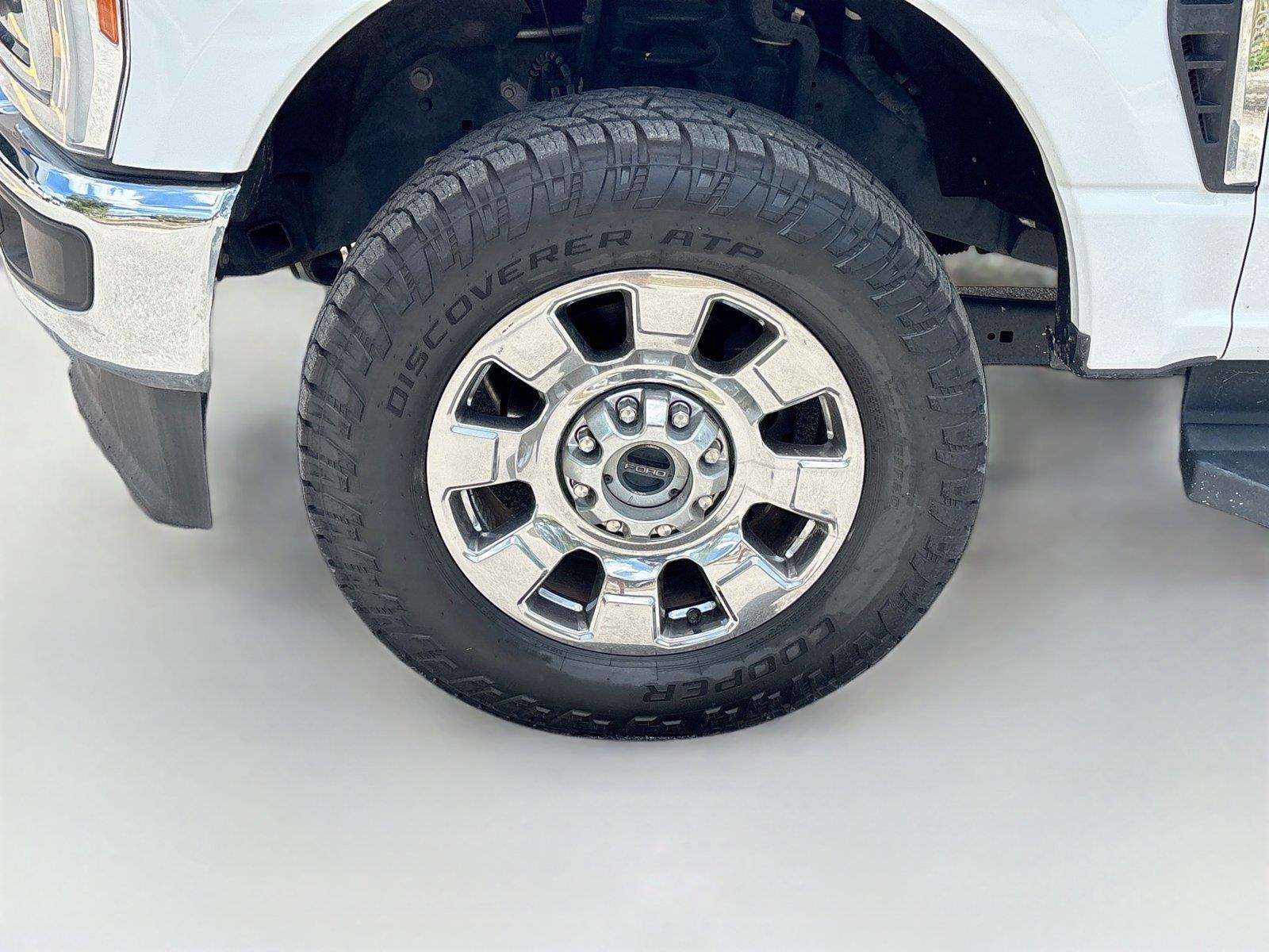 2023 Ford Super Duty F-250 SRW LARIAT