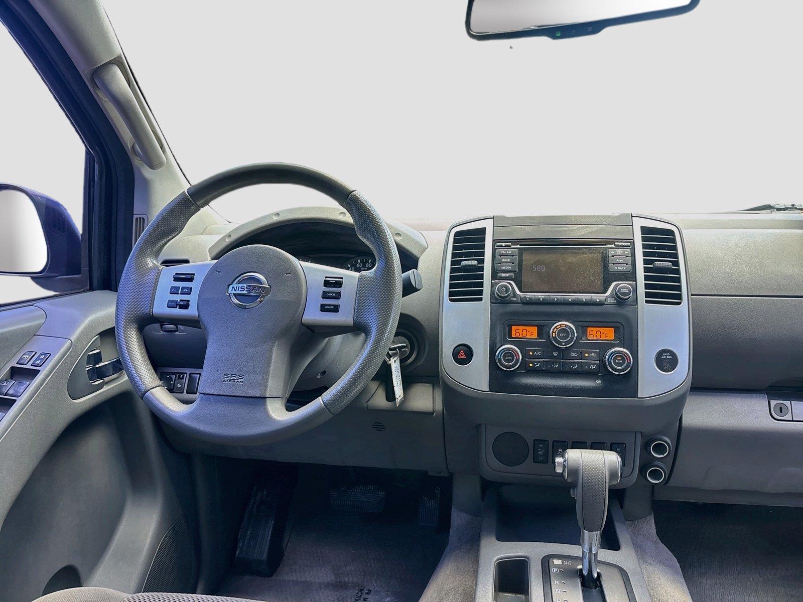 2015 Nissan Frontier SV