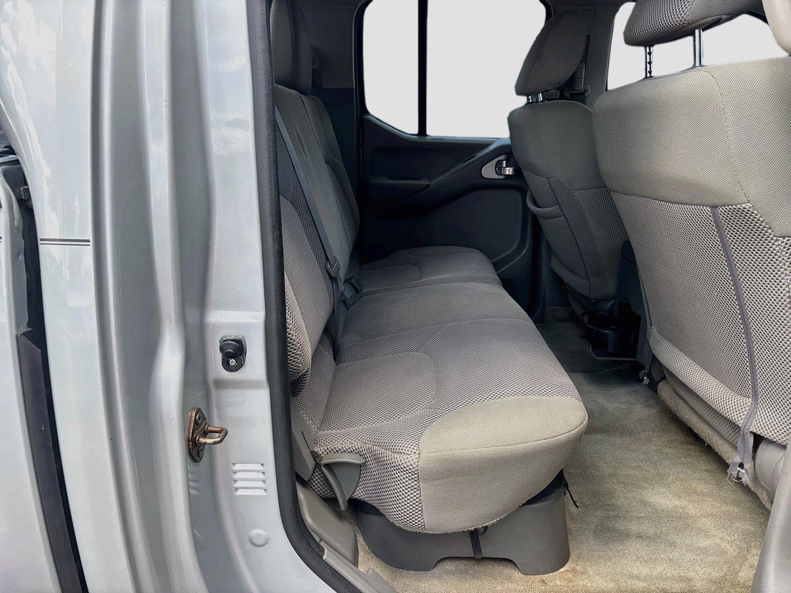 2015 Nissan Frontier SV