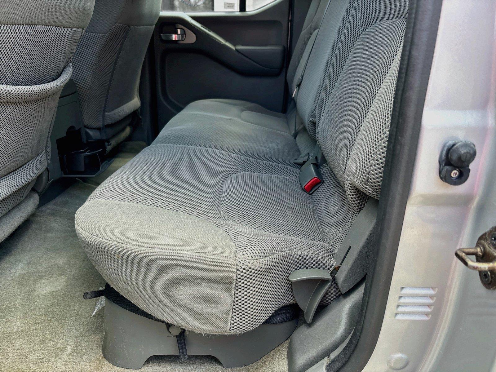 2015 Nissan Frontier SV