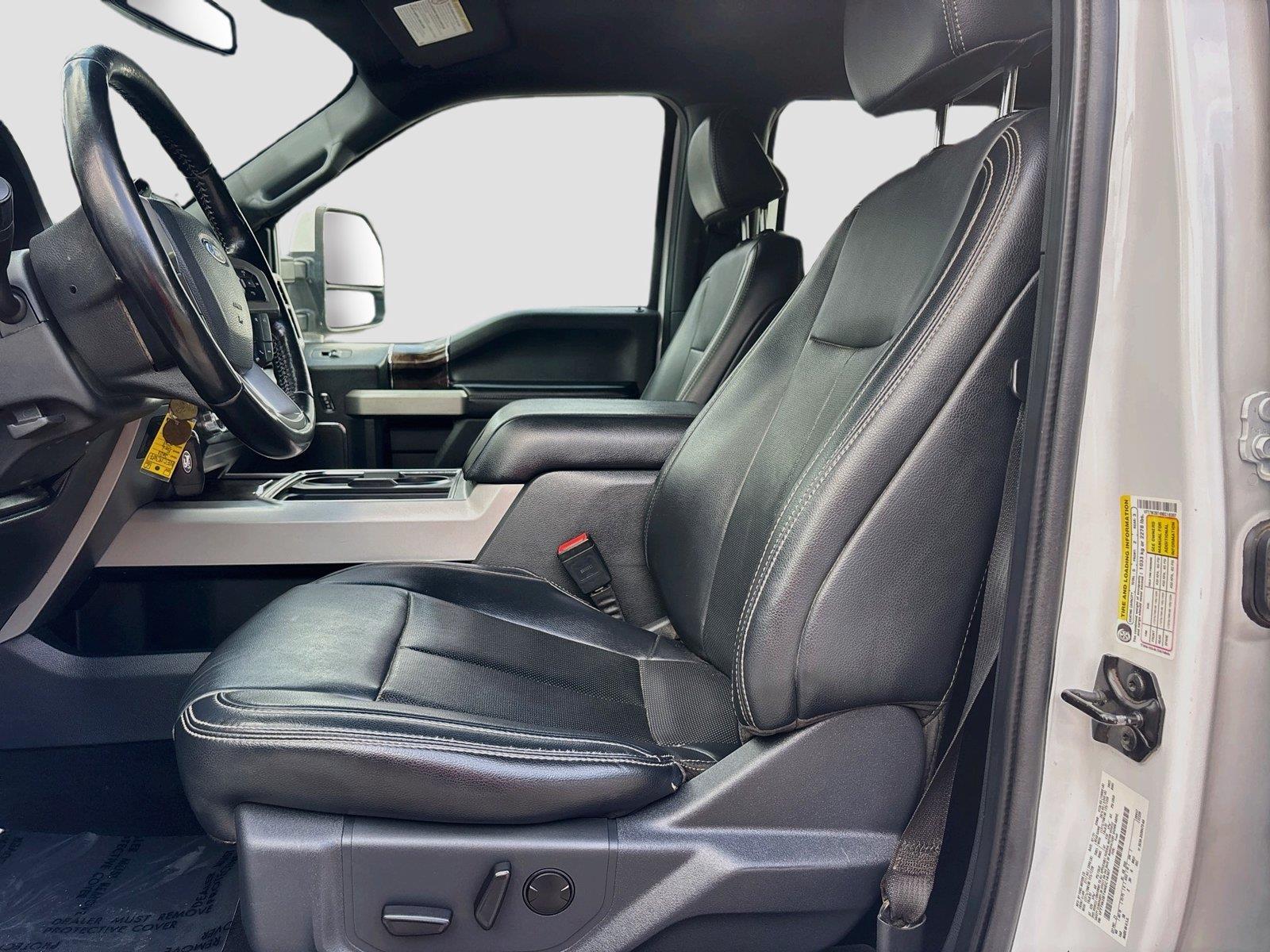 2022 Ford Super Duty F-250 SRW LARIAT