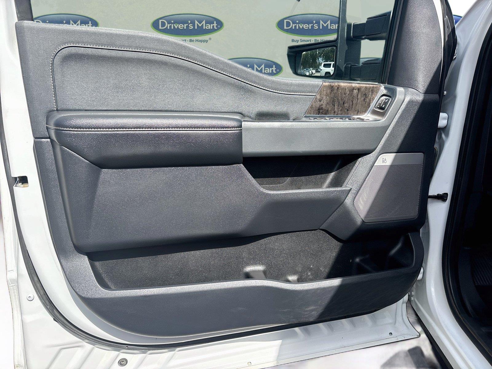 2023 Ford Super Duty F-250 SRW LARIAT