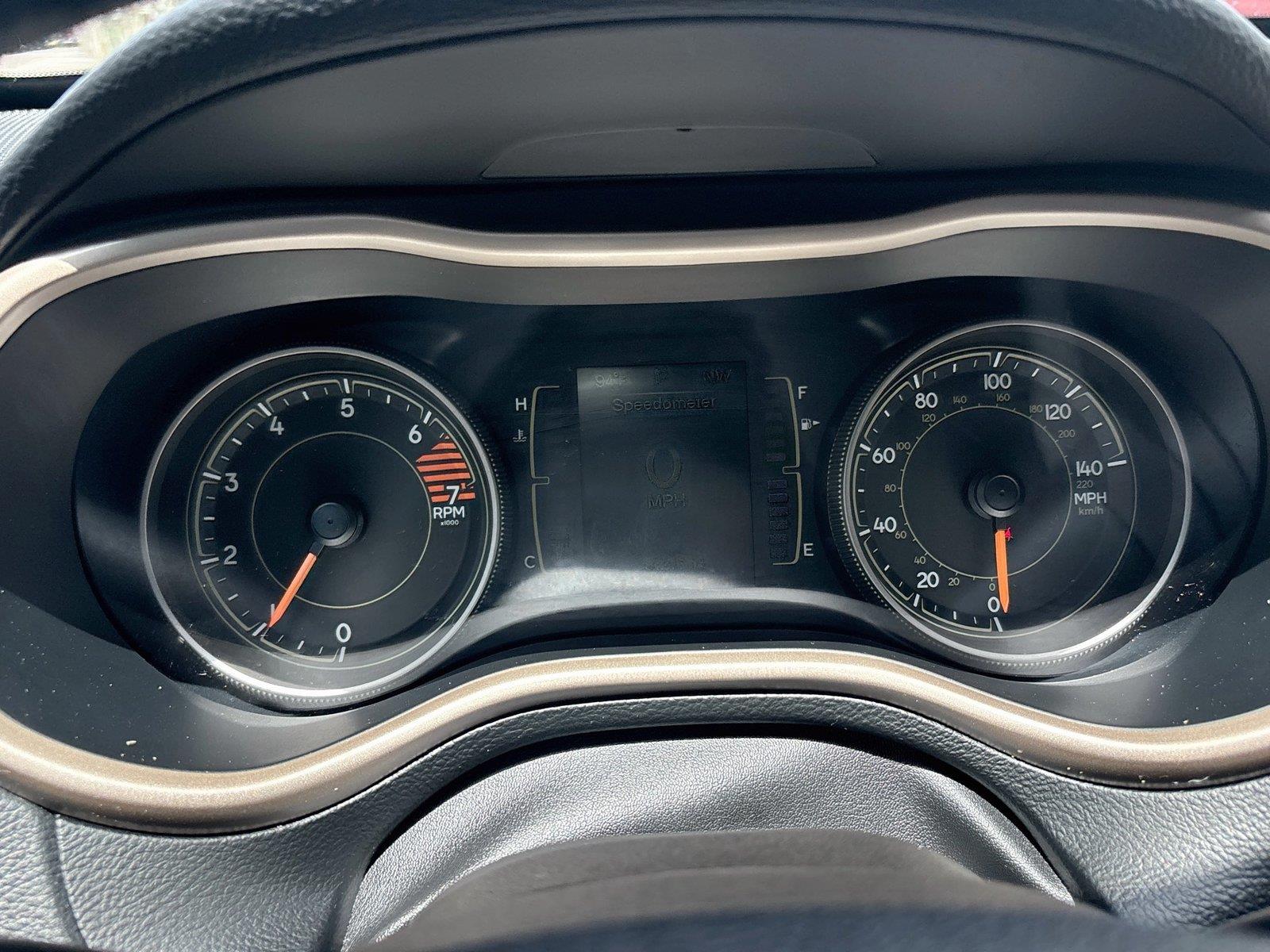 2016 Jeep Cherokee Altitude