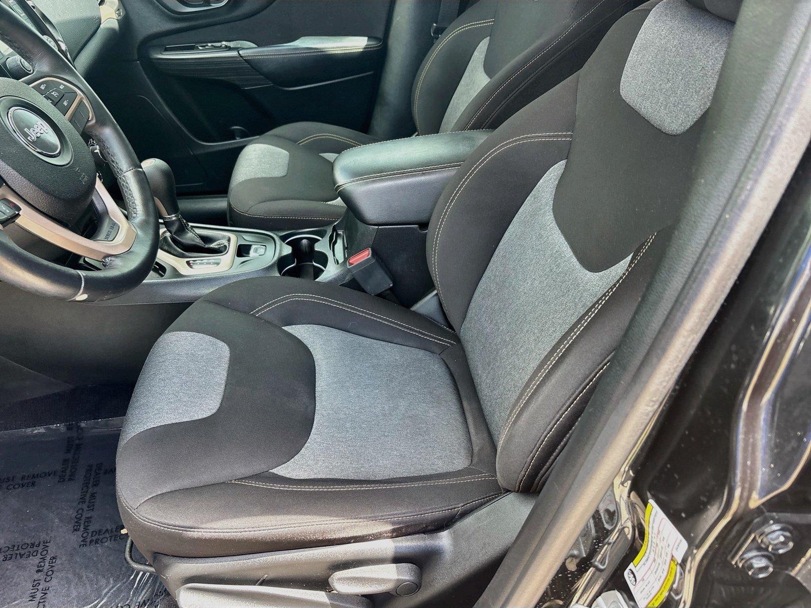 2016 Jeep Cherokee Altitude