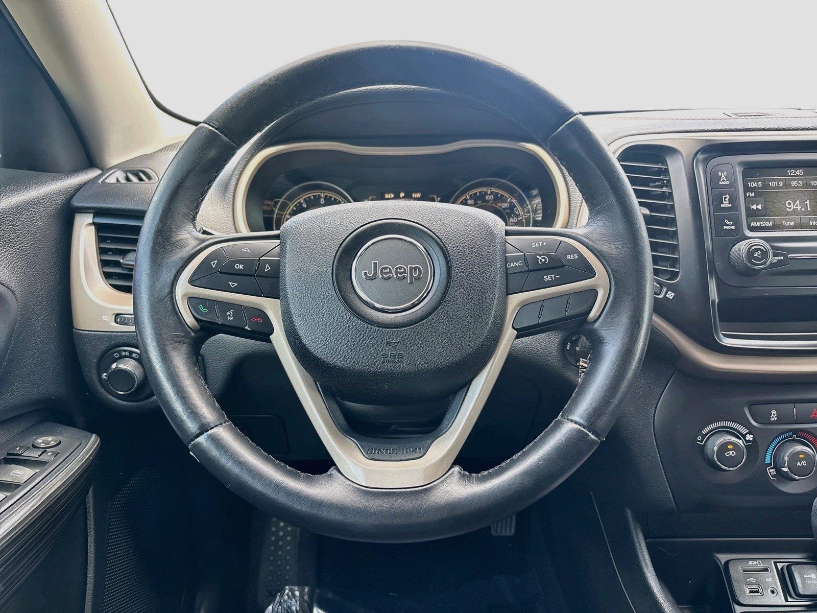 2016 Jeep Cherokee Altitude