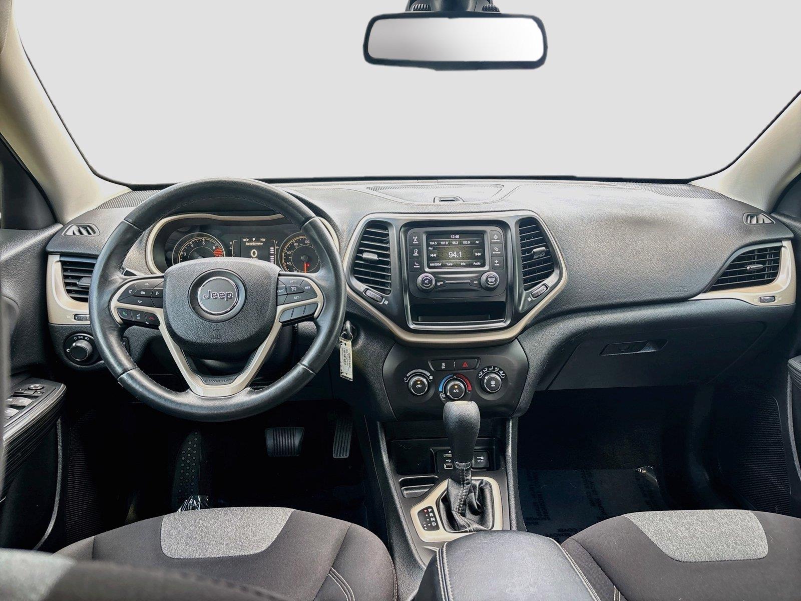 2016 Jeep Cherokee Altitude