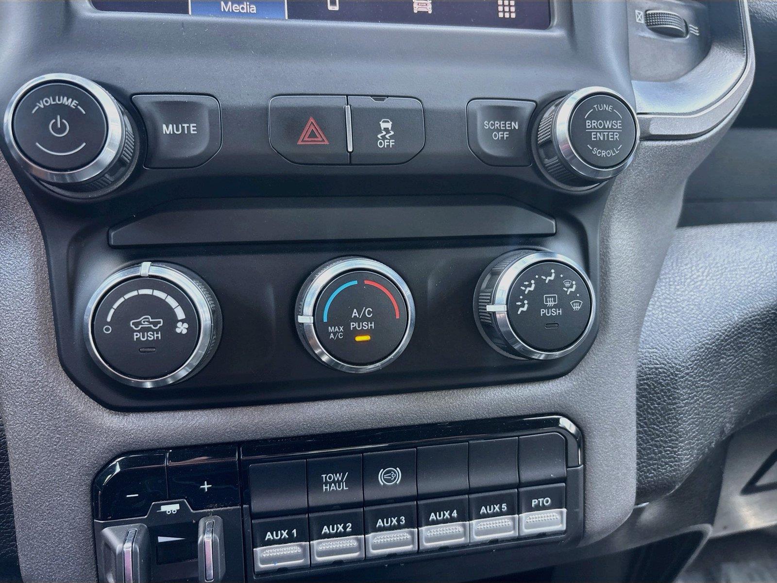 2023 Ram 3500 Chassis Cab Tradesman