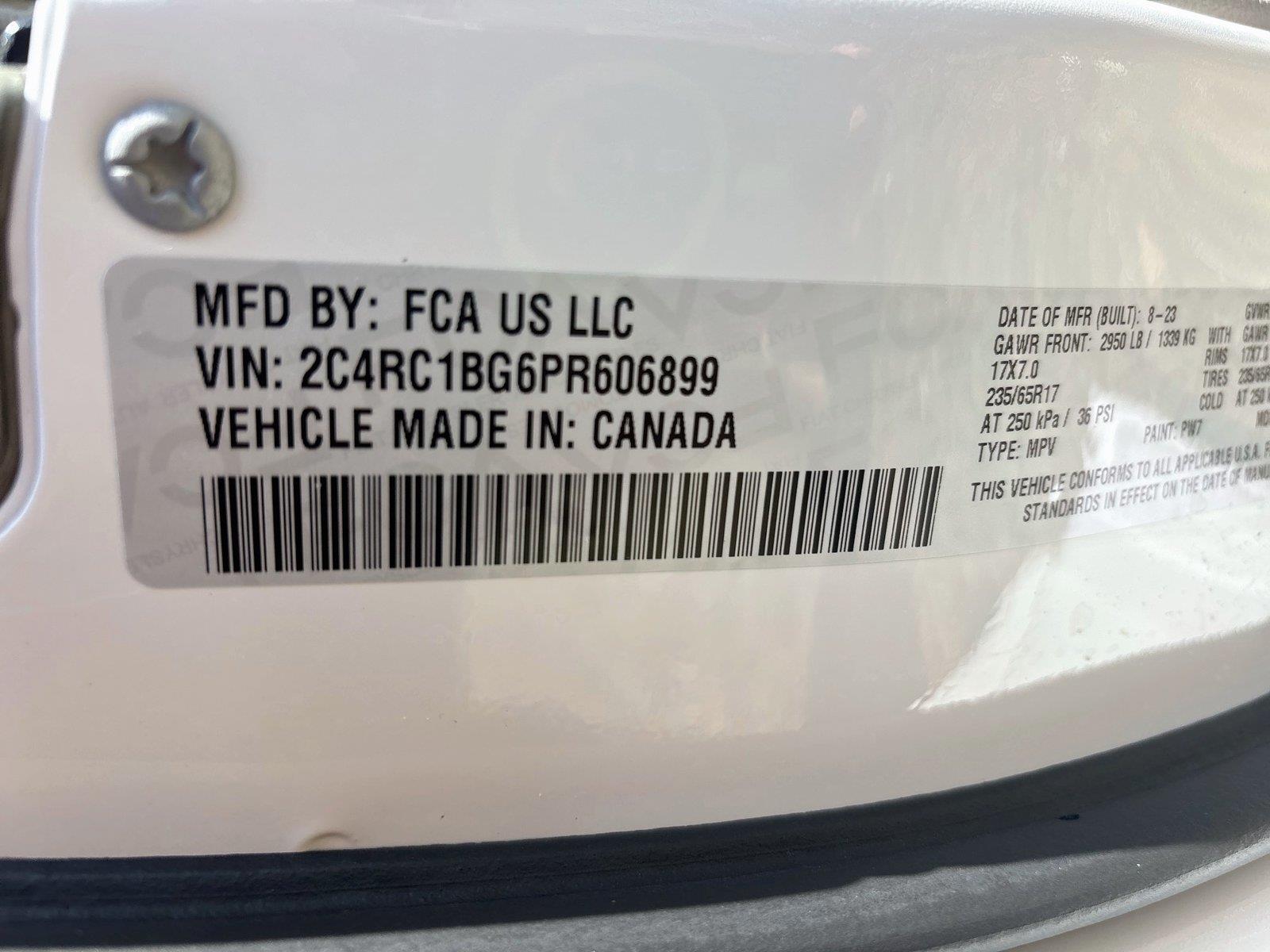 2023 Chrysler Pacifica Touring L