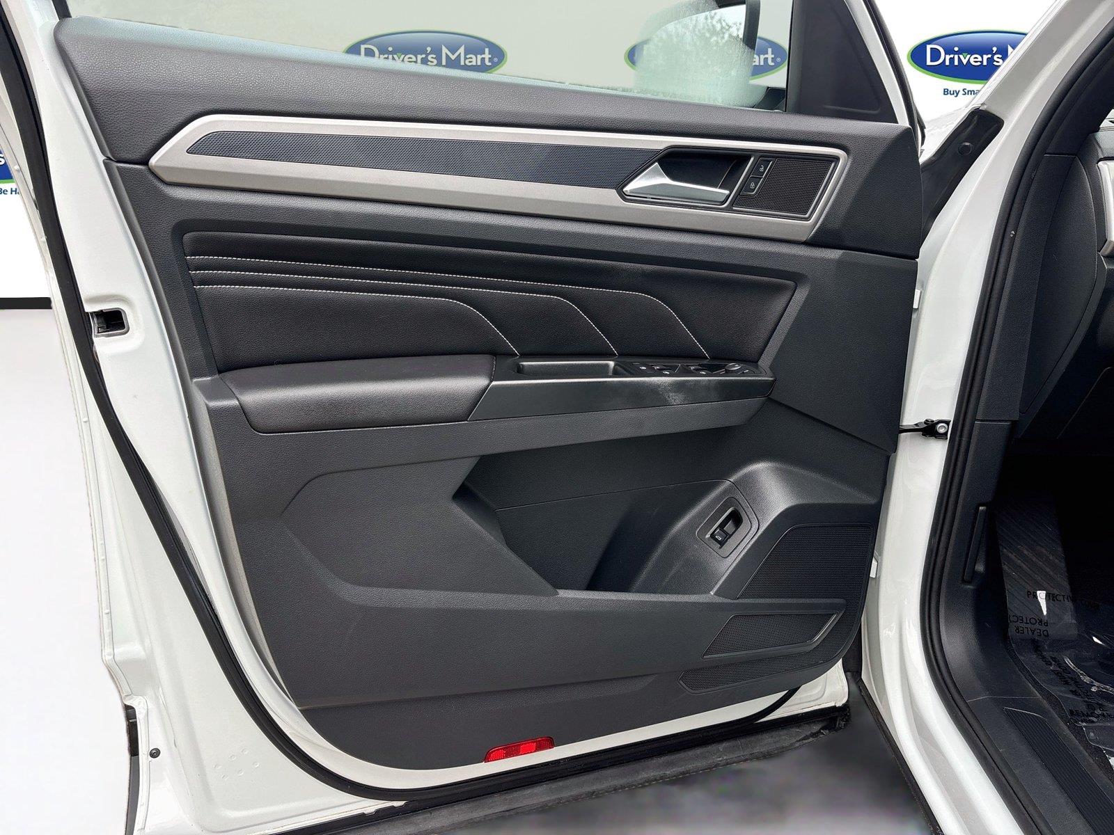 2020 Volkswagen Atlas Cross Sport 2.0T SEL