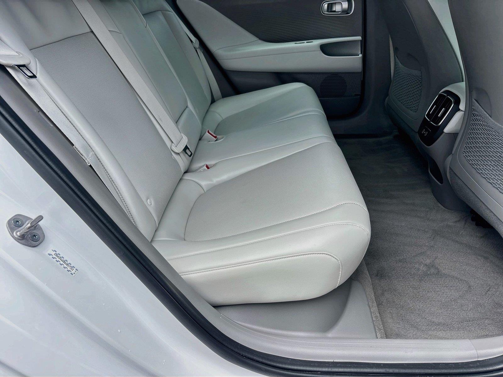 2024 Hyundai IONIQ 6 SEL