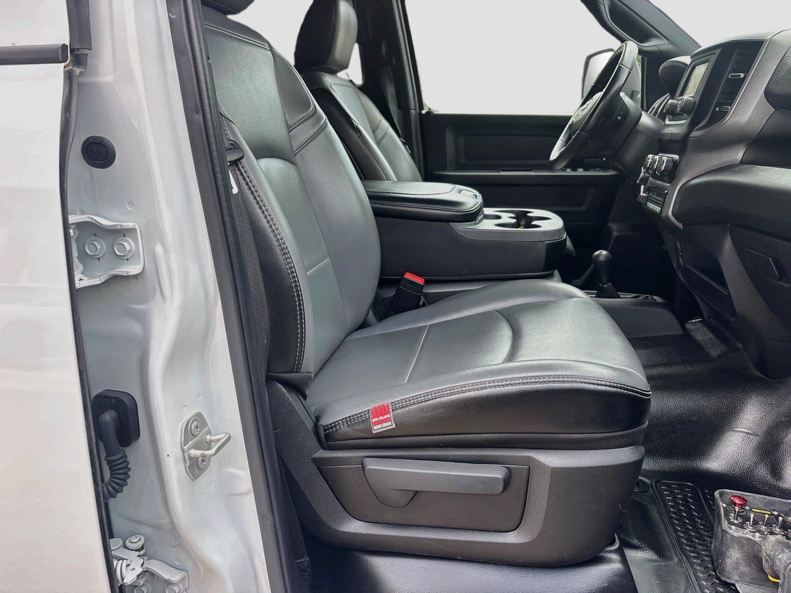 2024 Ram 3500 Chassis Cab Tradesman