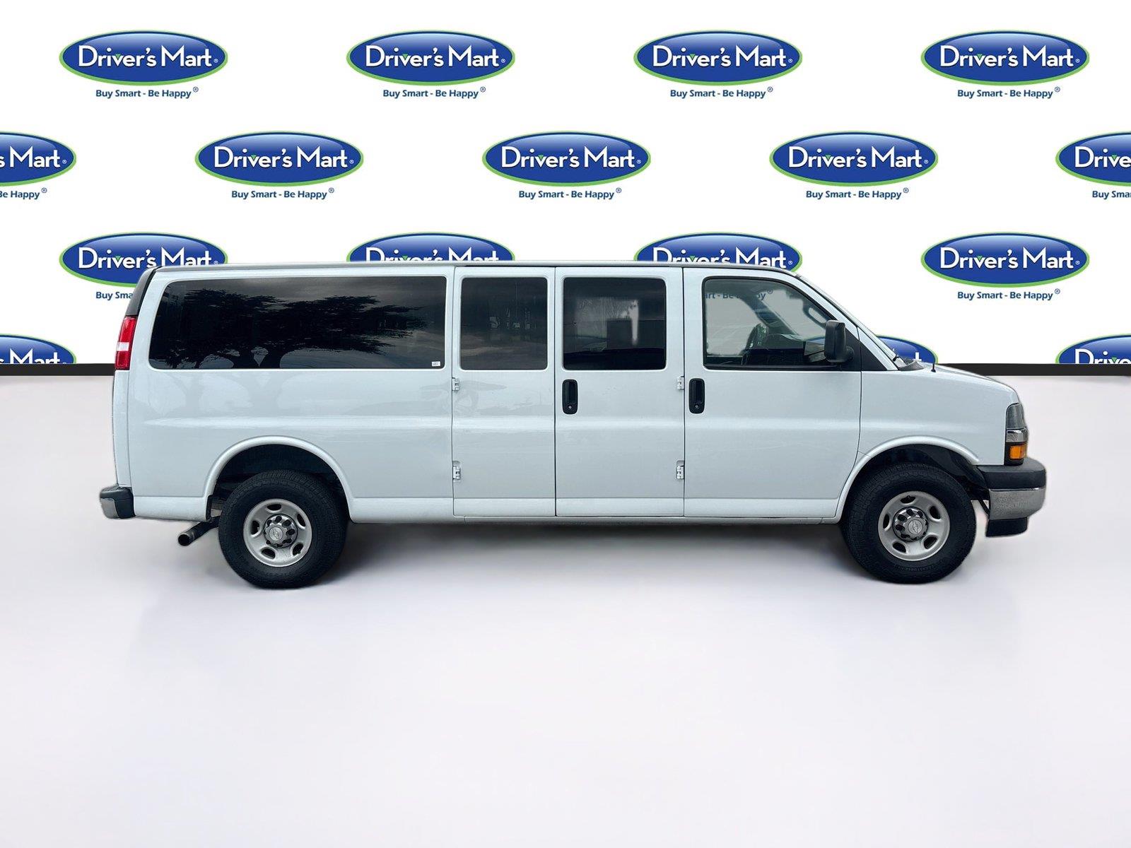 2020 Chevrolet Express Passenger LT