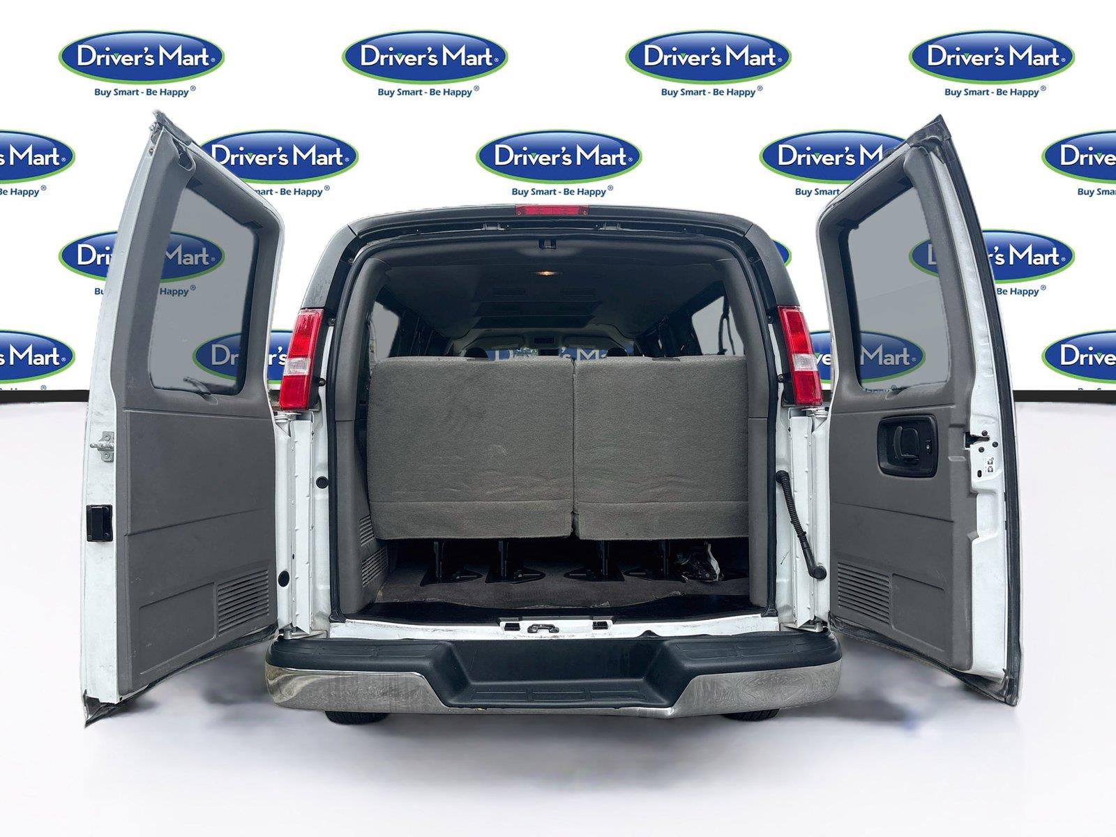2020 Chevrolet Express Passenger LT