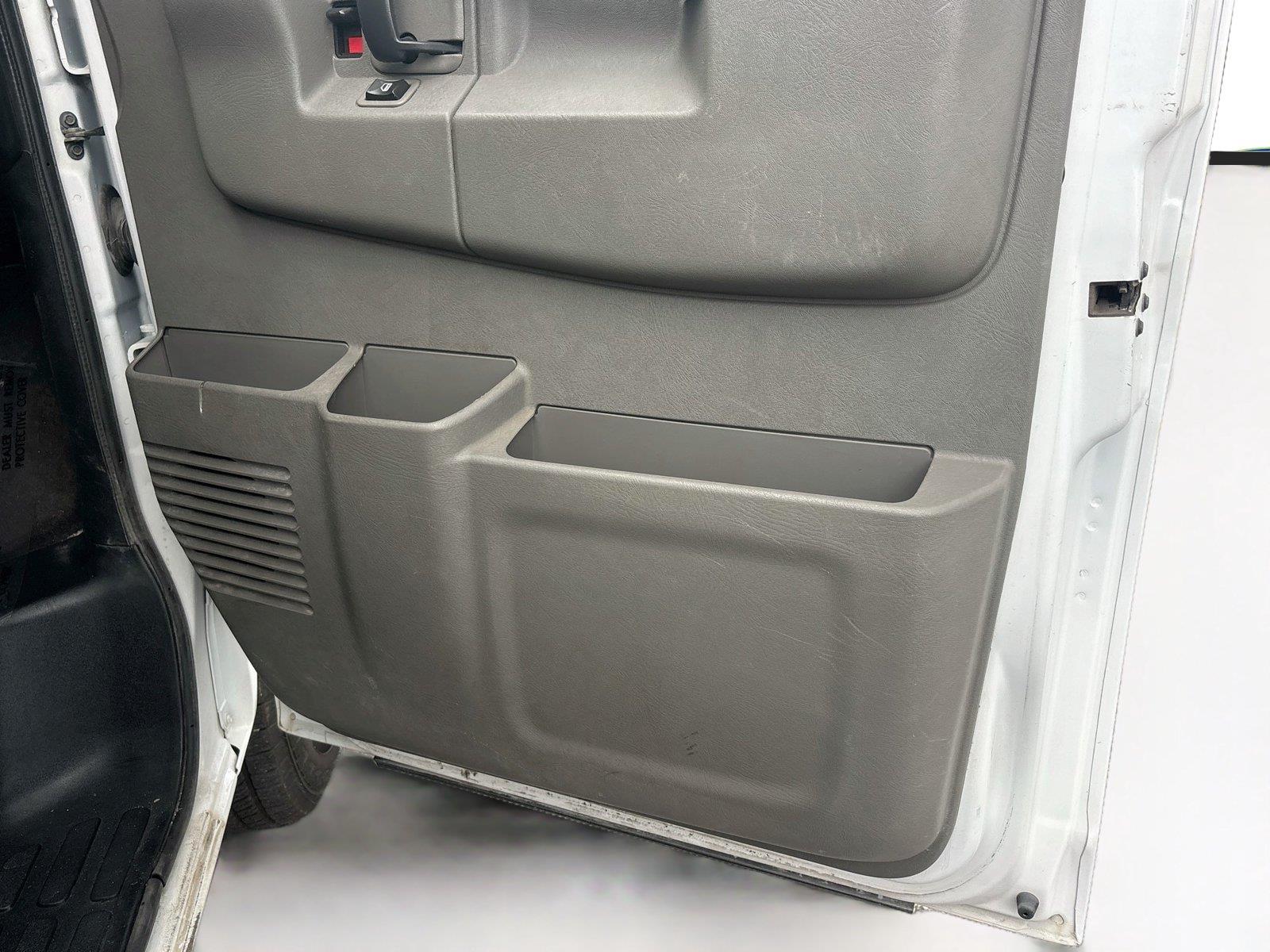 2020 Chevrolet Express Passenger LT