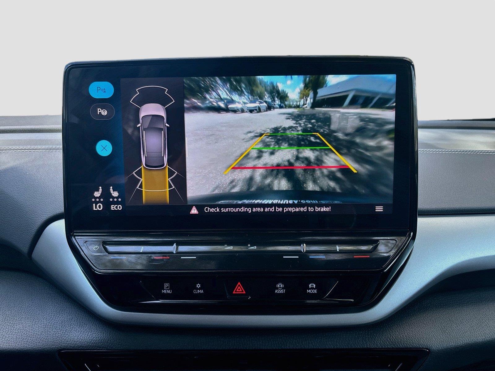 2023 Volkswagen ID.4 Pro
