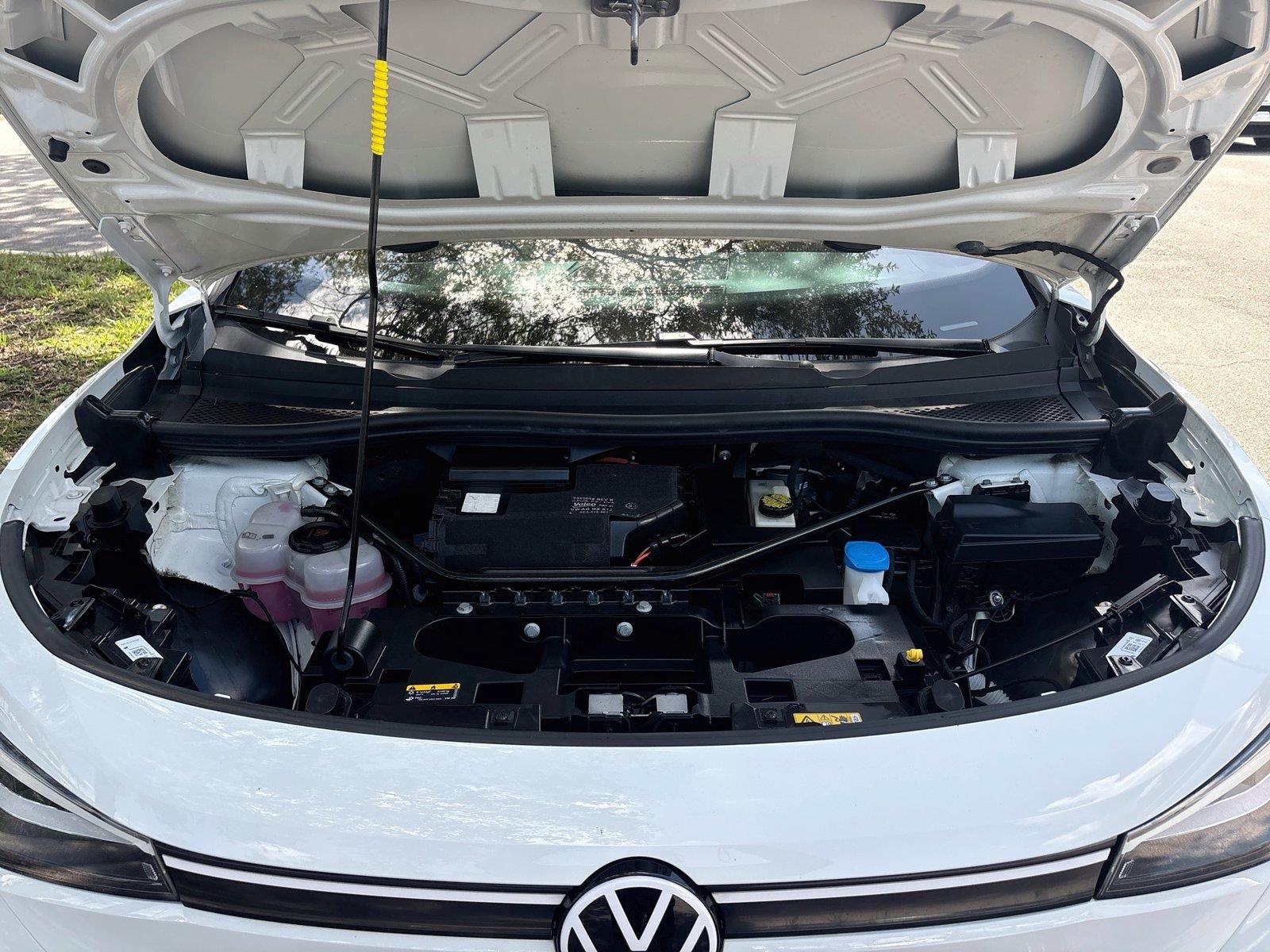 2023 Volkswagen ID.4 Pro