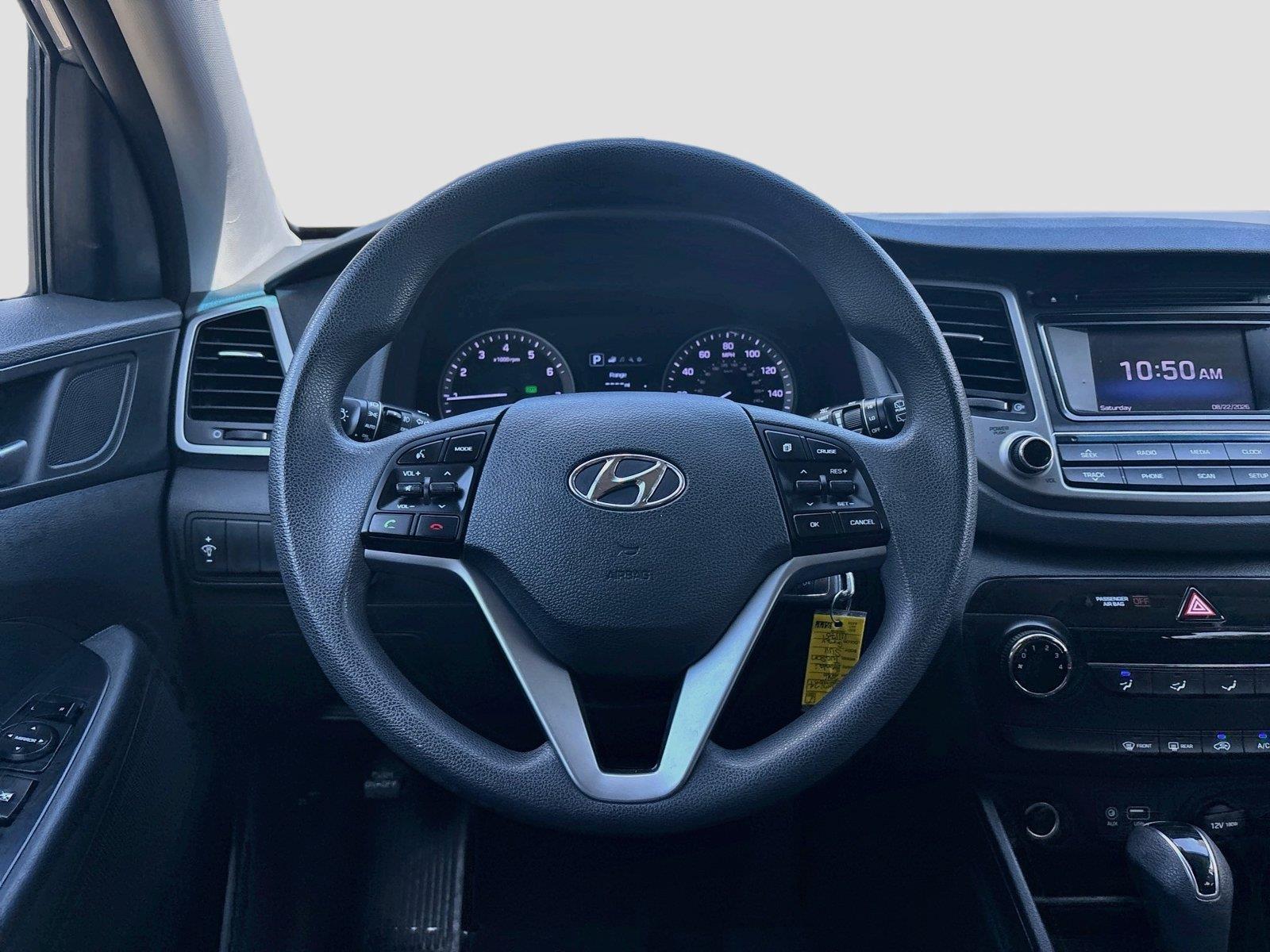 2016 Hyundai Tucson SE