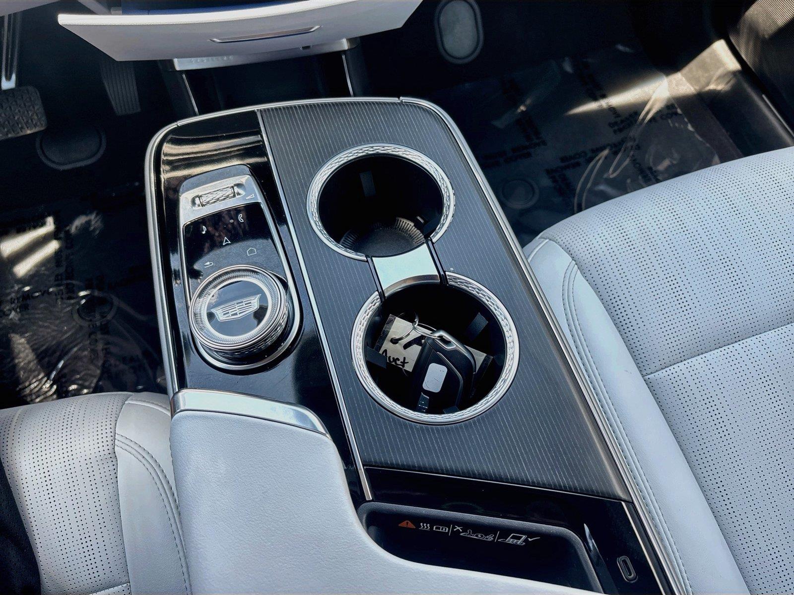 2024 Cadillac LYRIQ Luxury