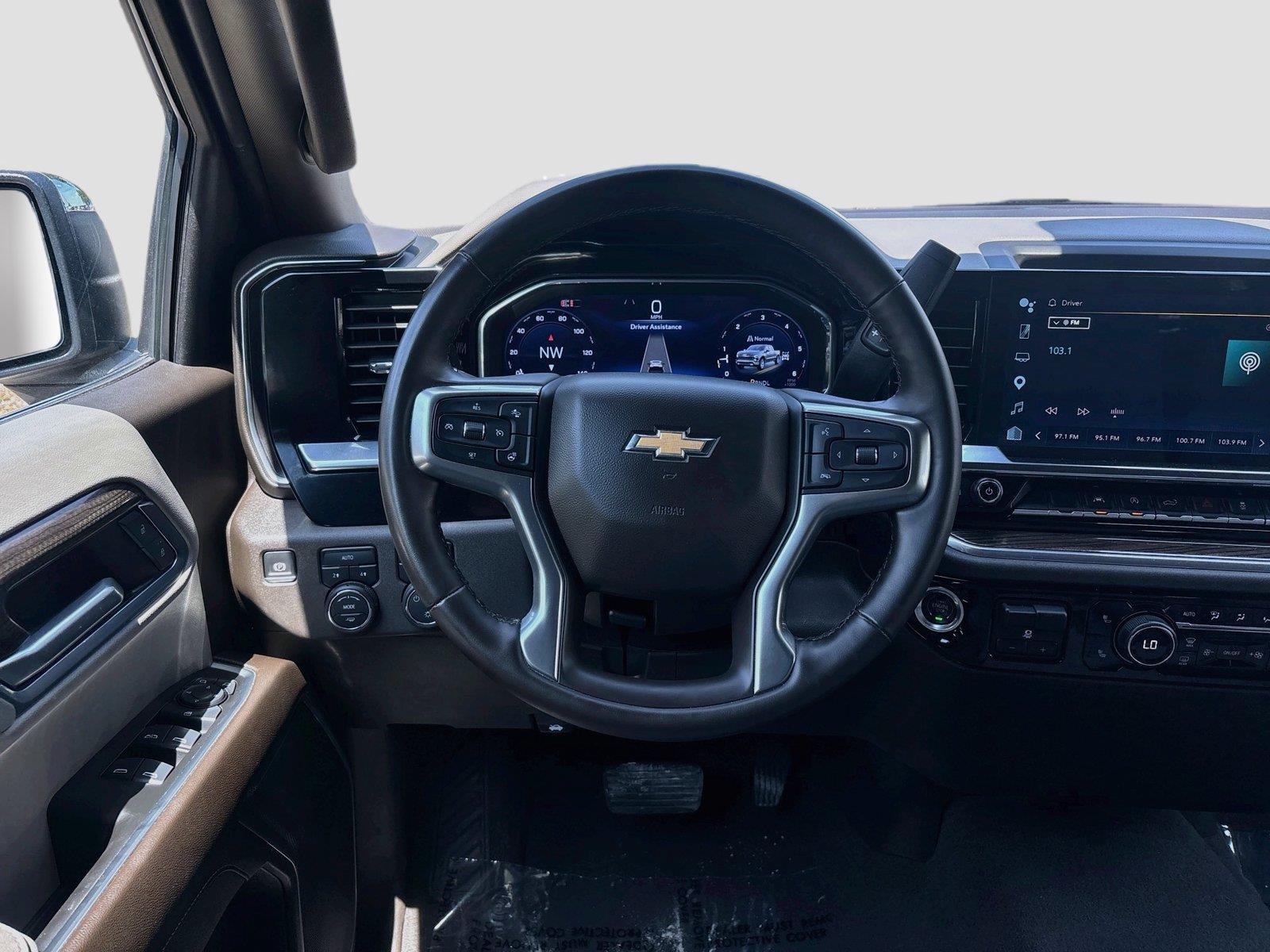 2025 Chevrolet Silverado 1500 LT