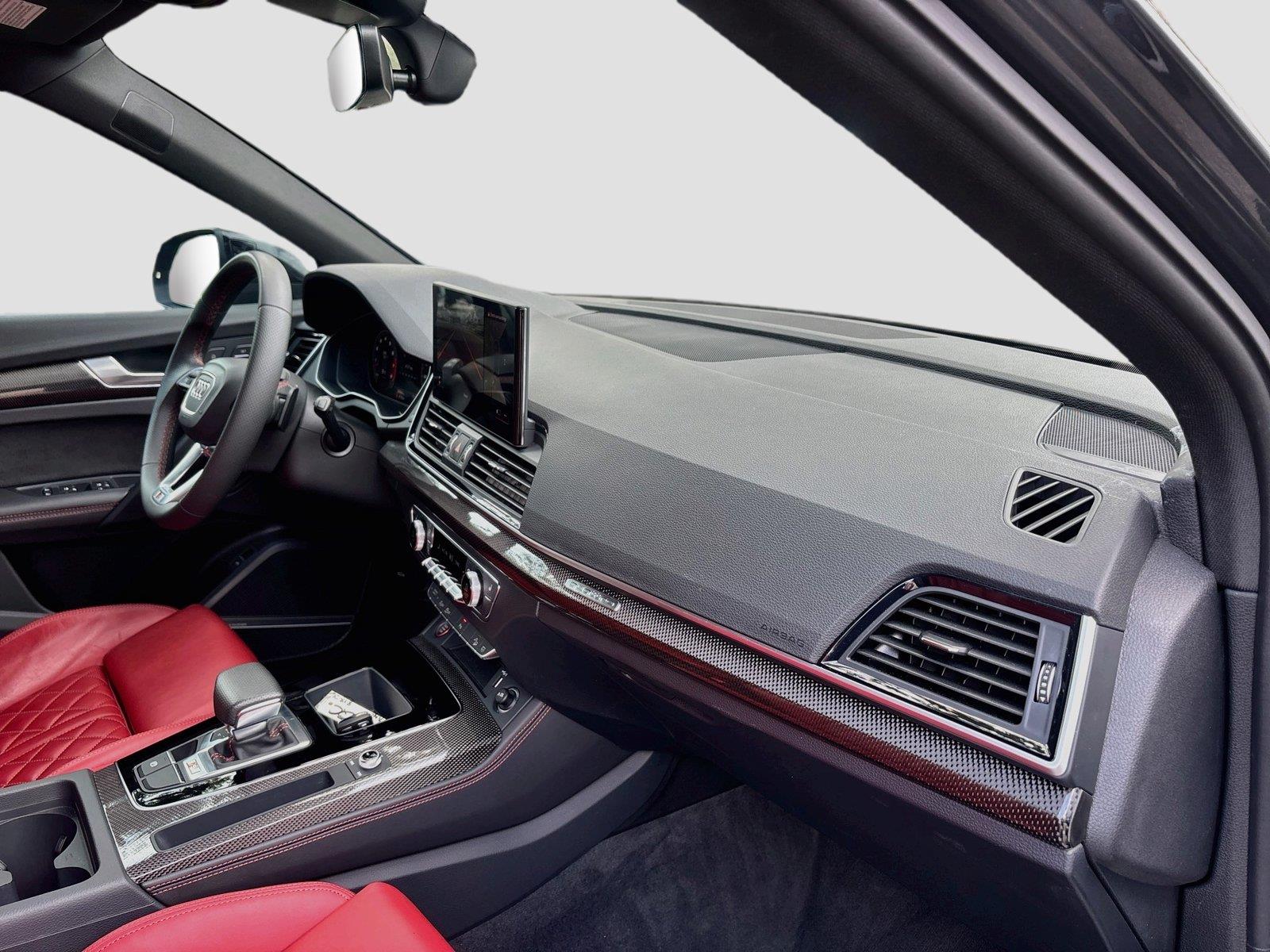 2023 Audi SQ5 Premium Plus