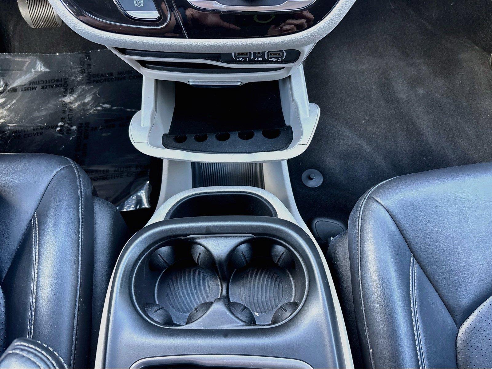 2023 Chrysler Pacifica Hybrid Touring L