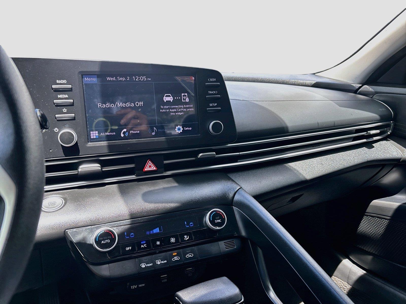 2022 Hyundai Elantra SEL