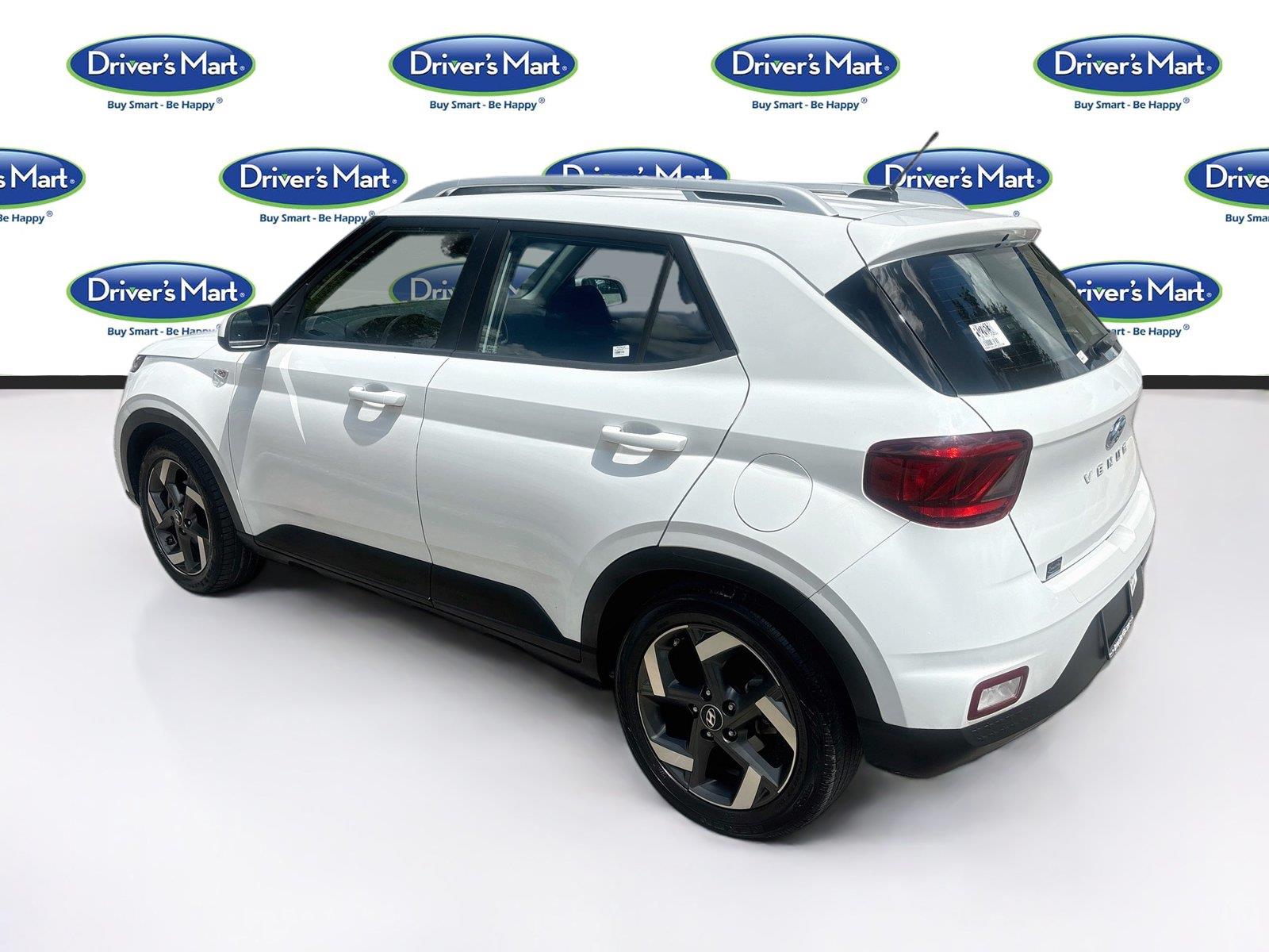 2023 Hyundai Venue SEL