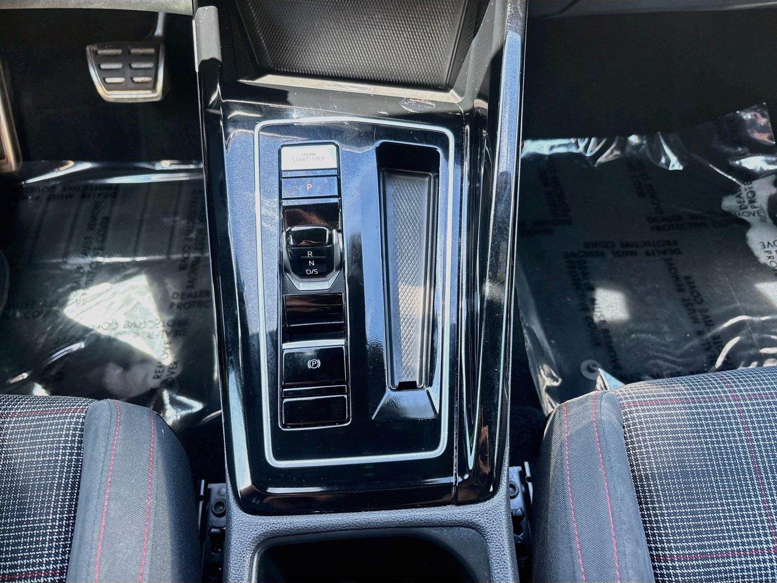 2024 Volkswagen Golf GTI S