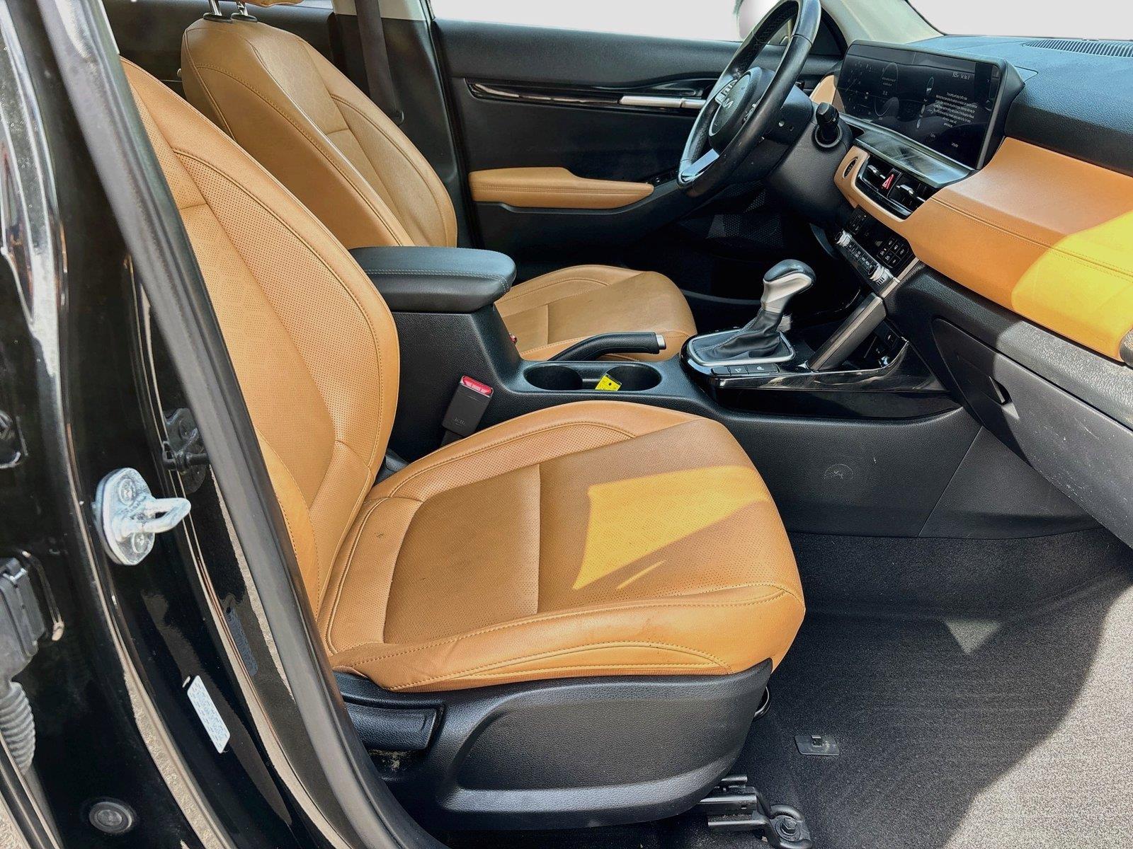 2024 Kia Seltos EX