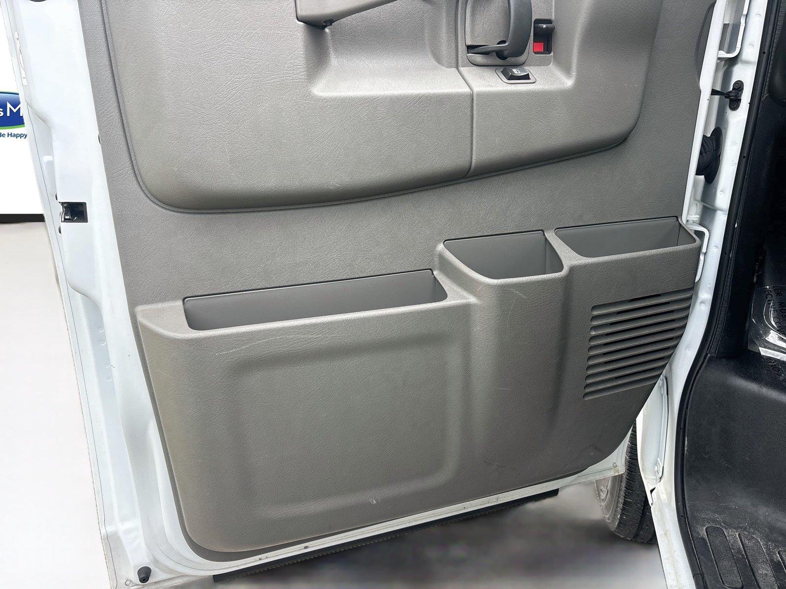 2025 Chevrolet Express Cargo Van