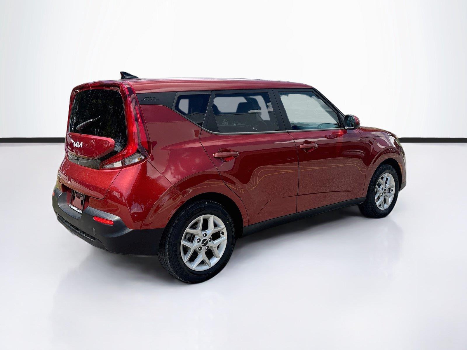 2022 Kia Soul LX