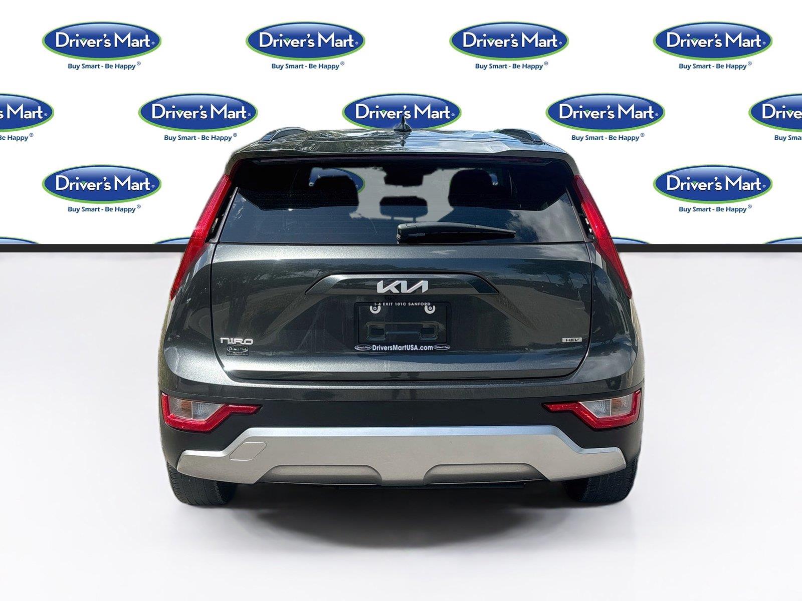 2025 Kia Niro LX