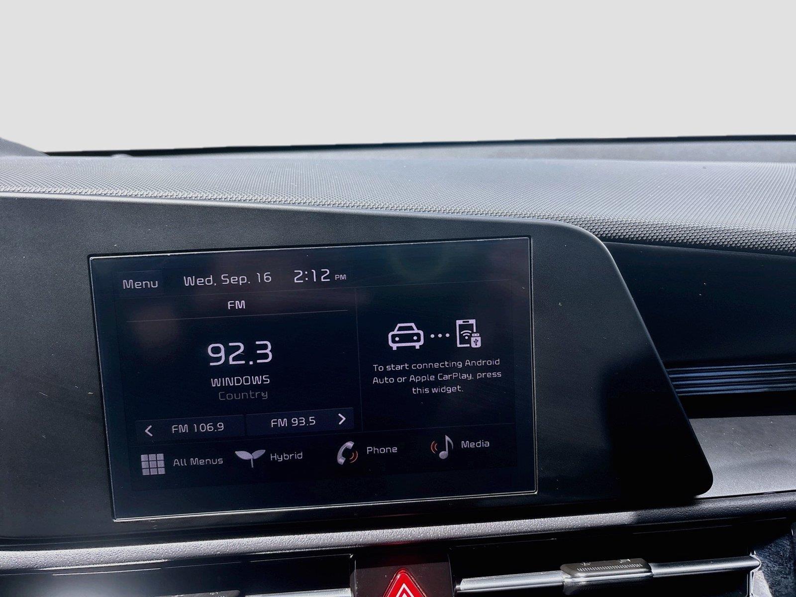 2025 Kia Niro LX