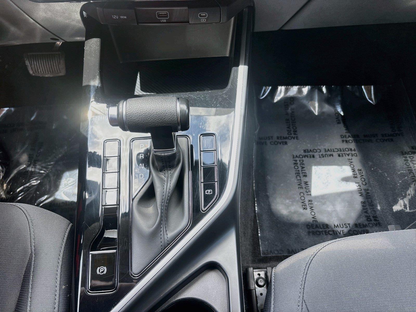 2025 Kia Niro LX