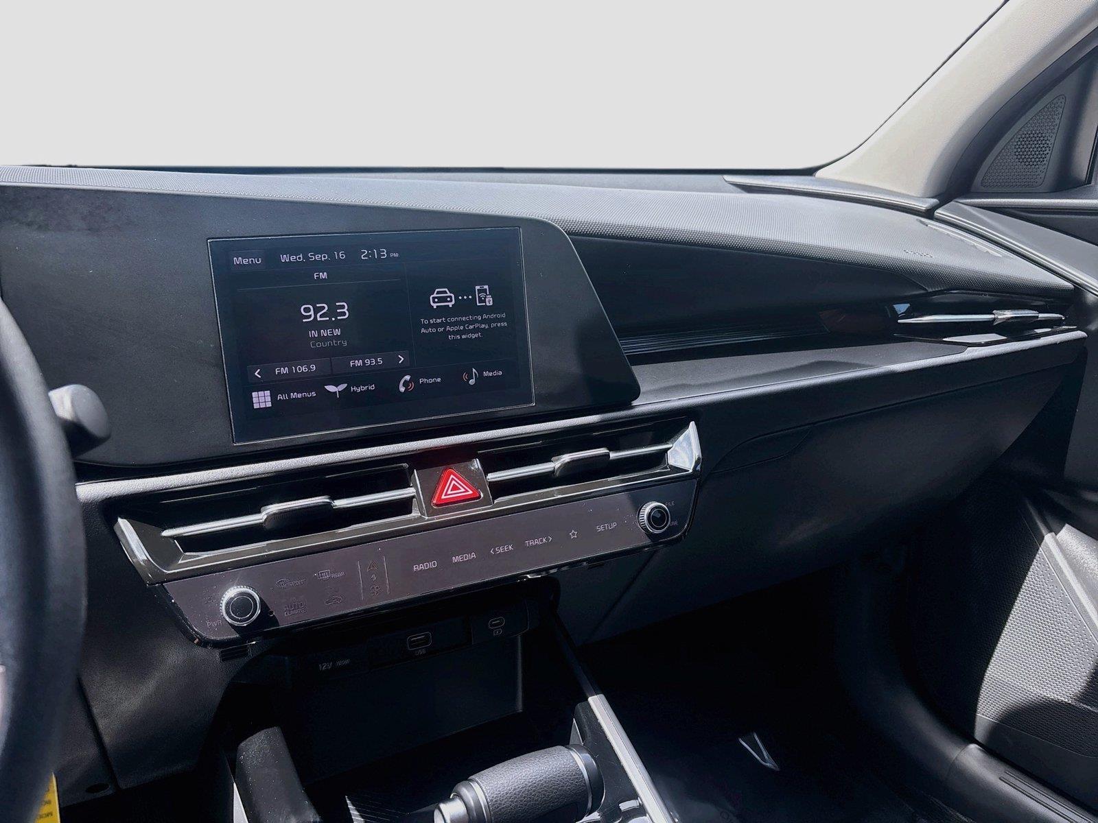 2025 Kia Niro LX