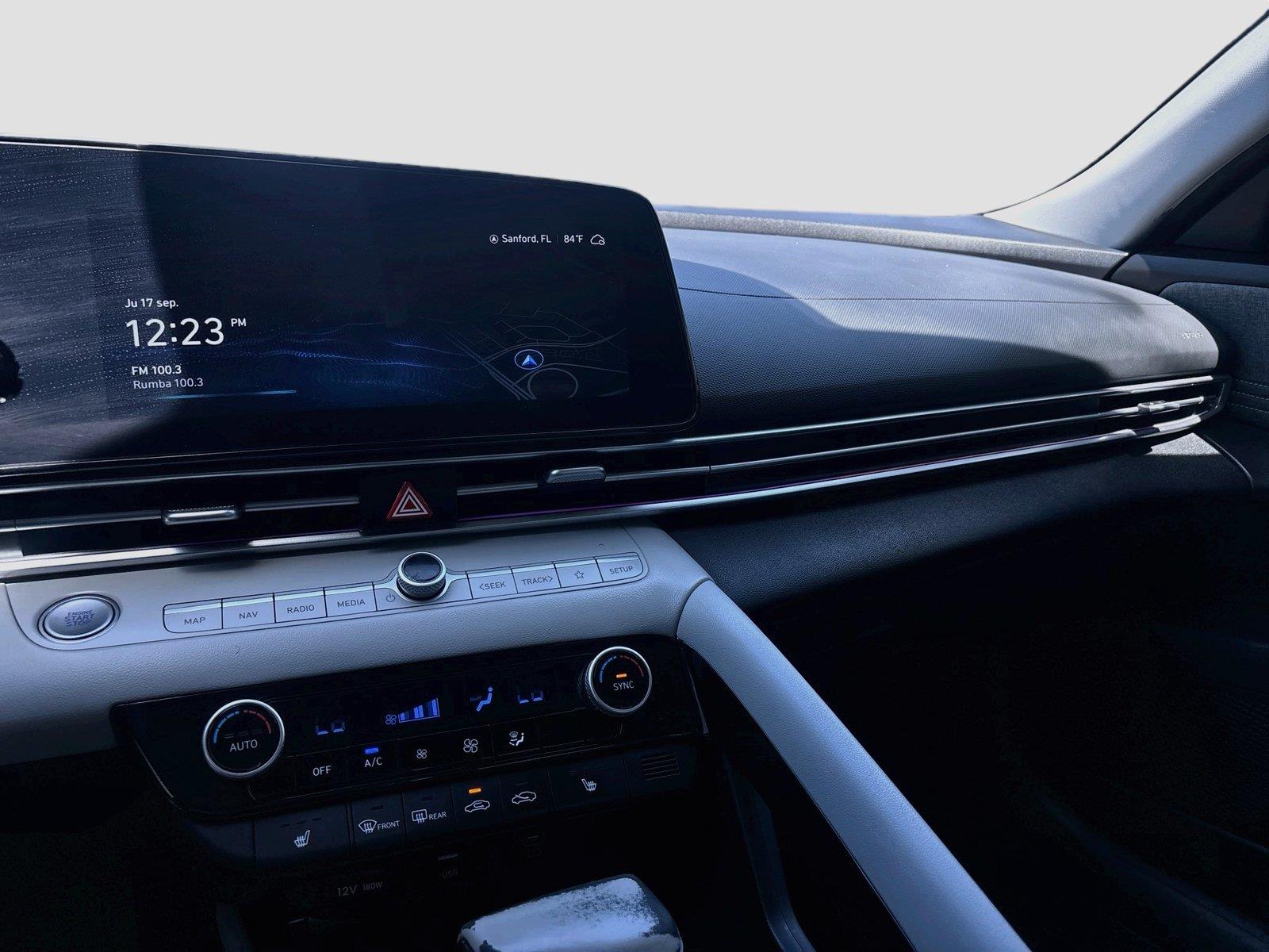 2024 Hyundai Elantra Limited