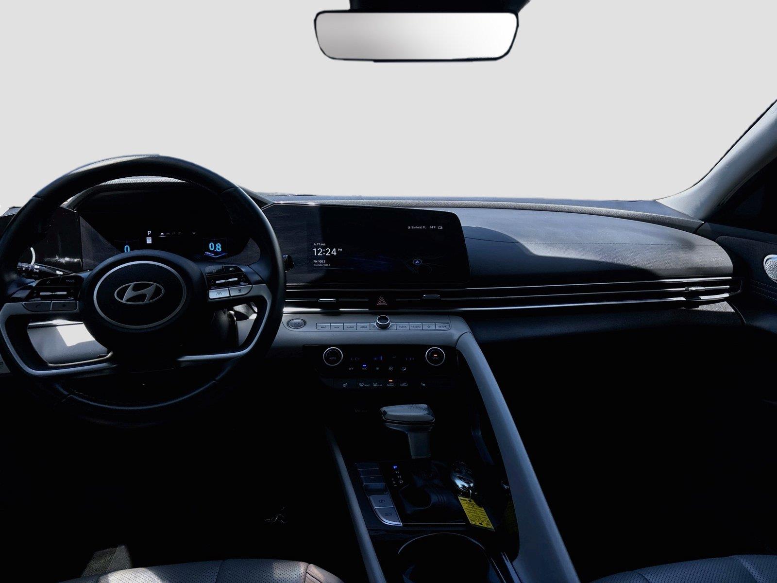 2024 Hyundai Elantra Limited