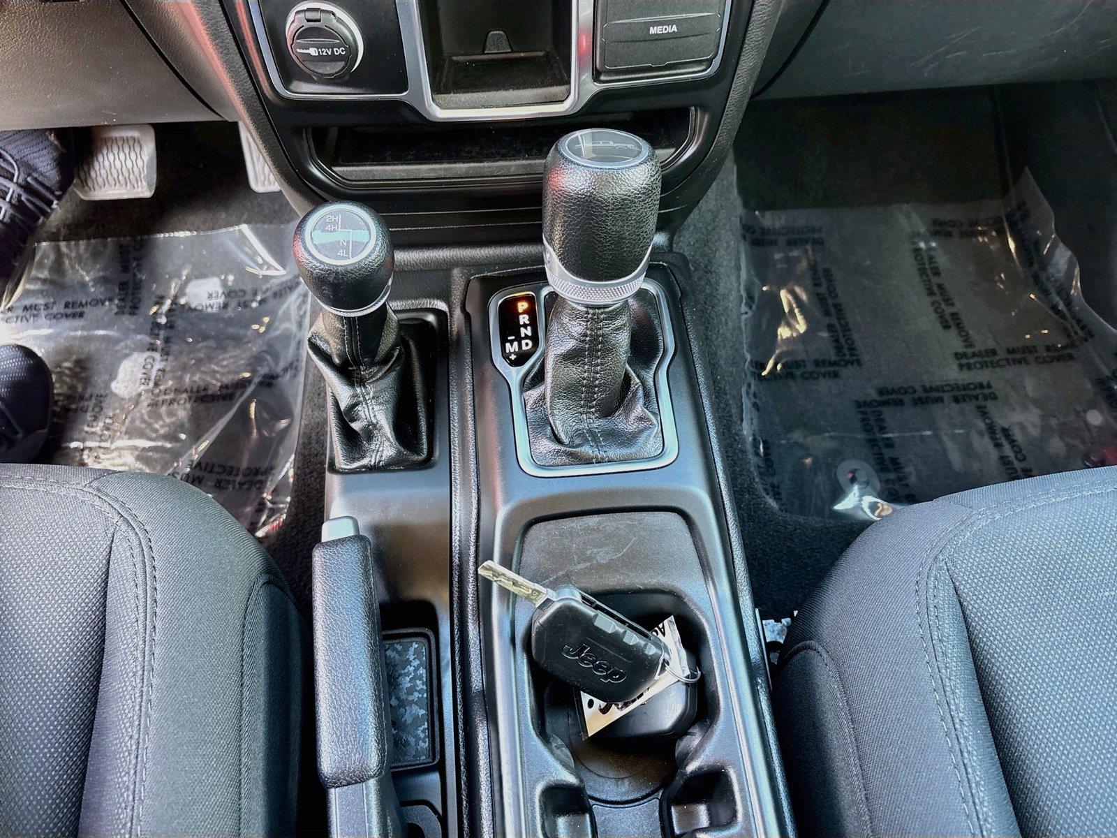 2023 Jeep Gladiator Sport