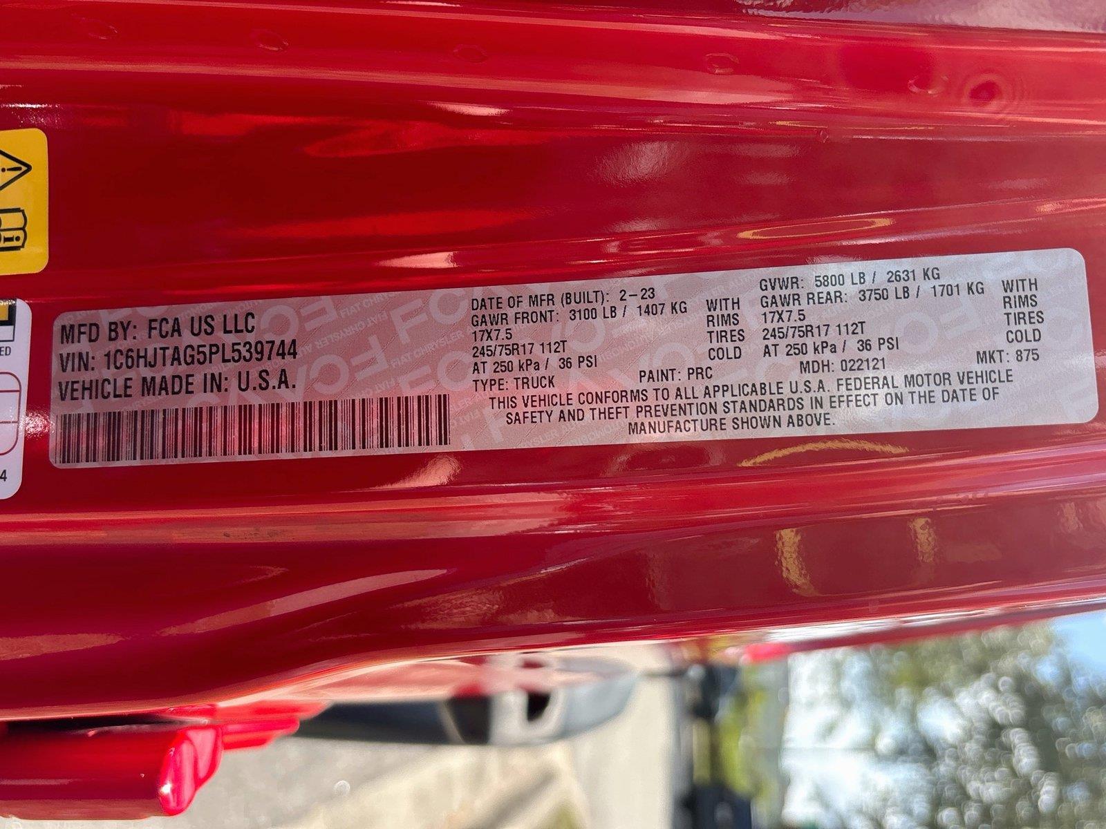 2023 Jeep Gladiator Sport