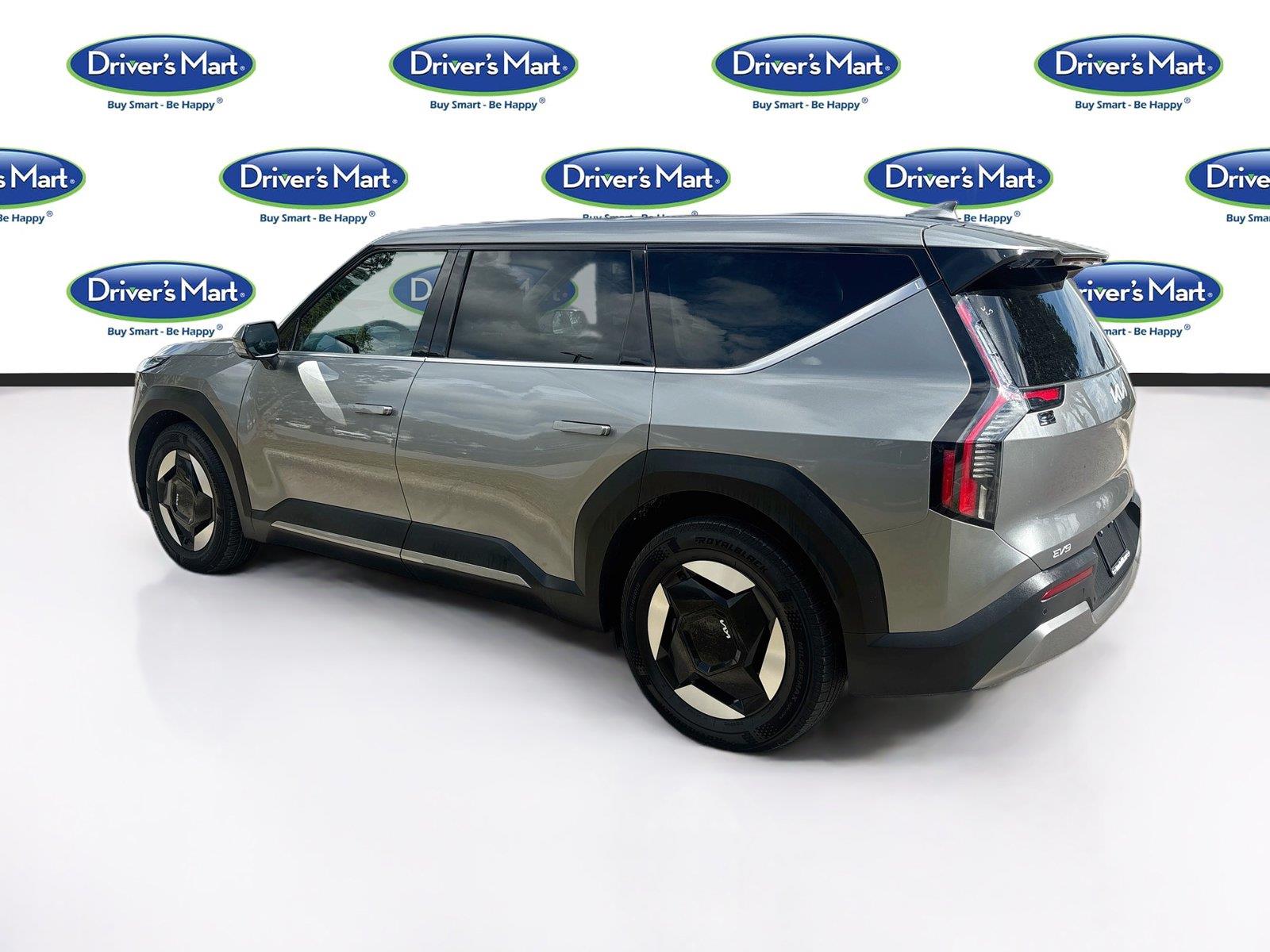 2024 Kia EV9 Light Long Range