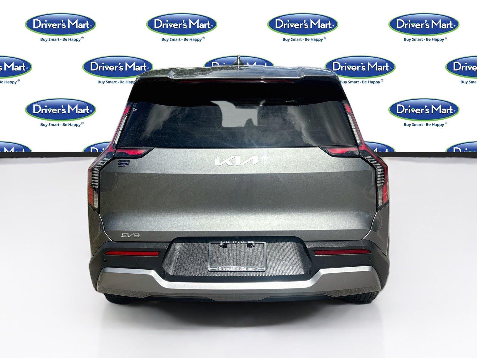 2024 Kia EV9 Light Long Range