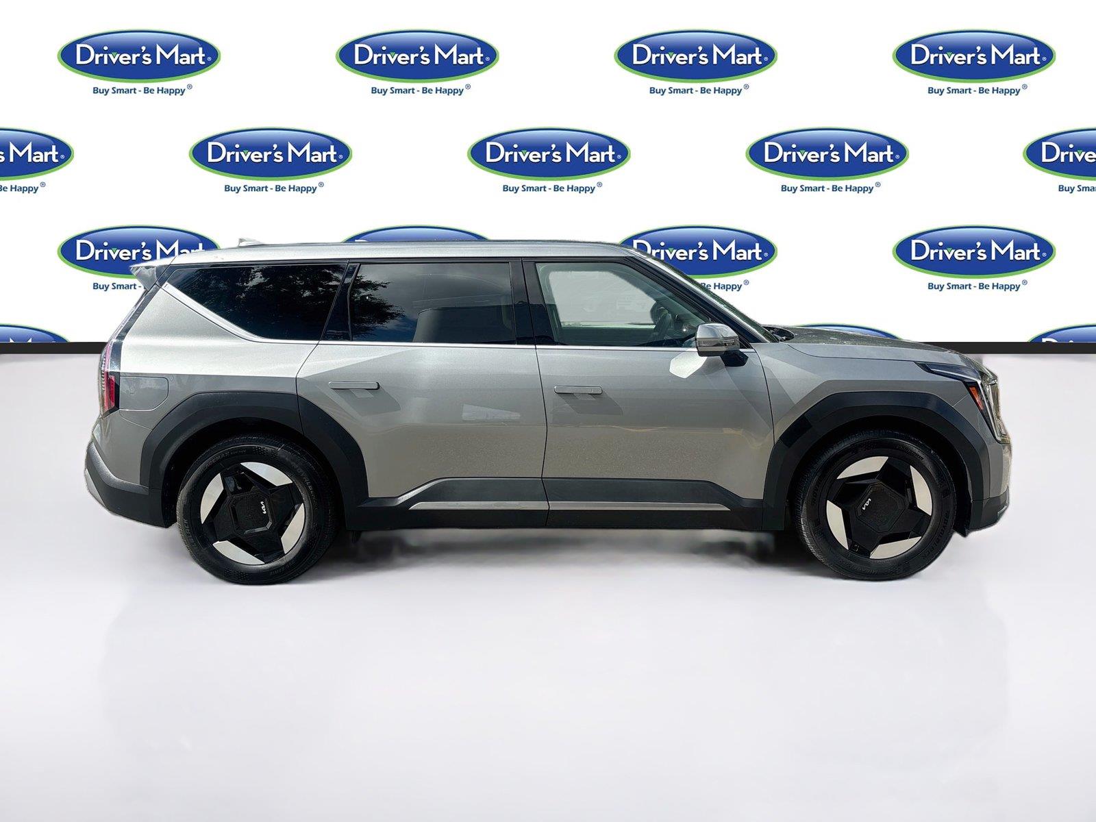 2024 Kia EV9 Light Long Range