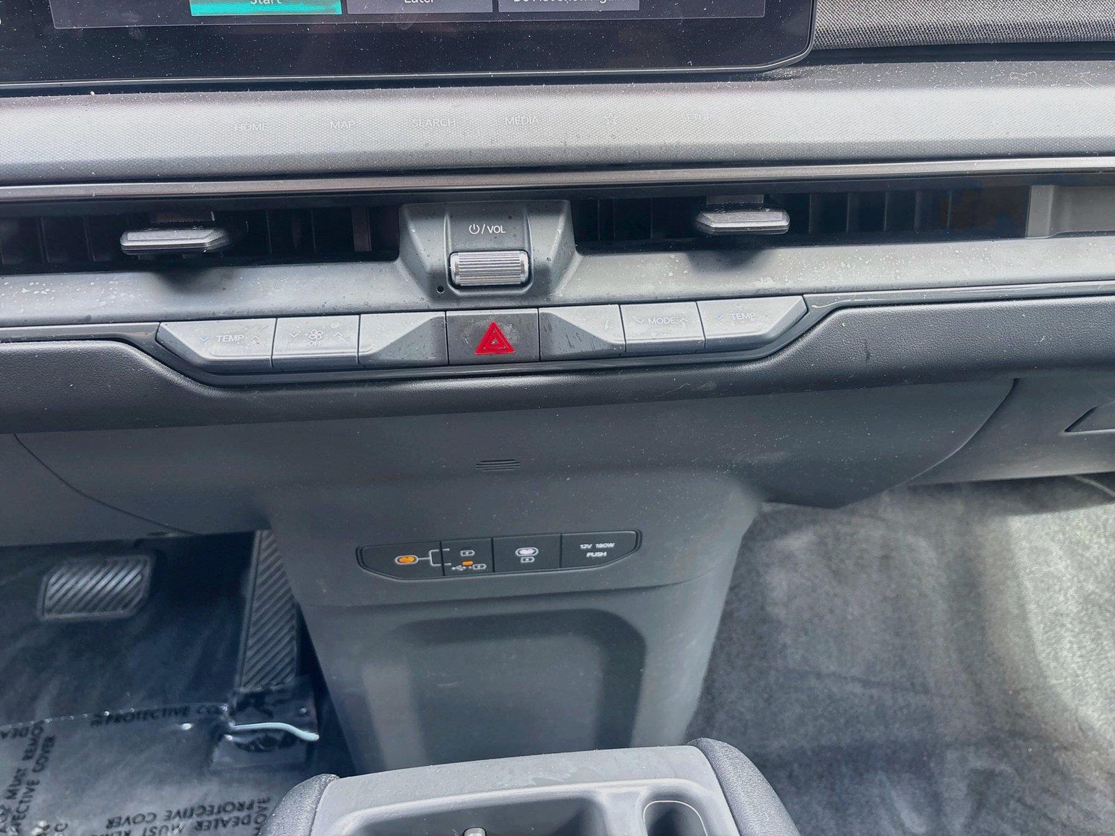 2024 Kia EV9 Light Long Range