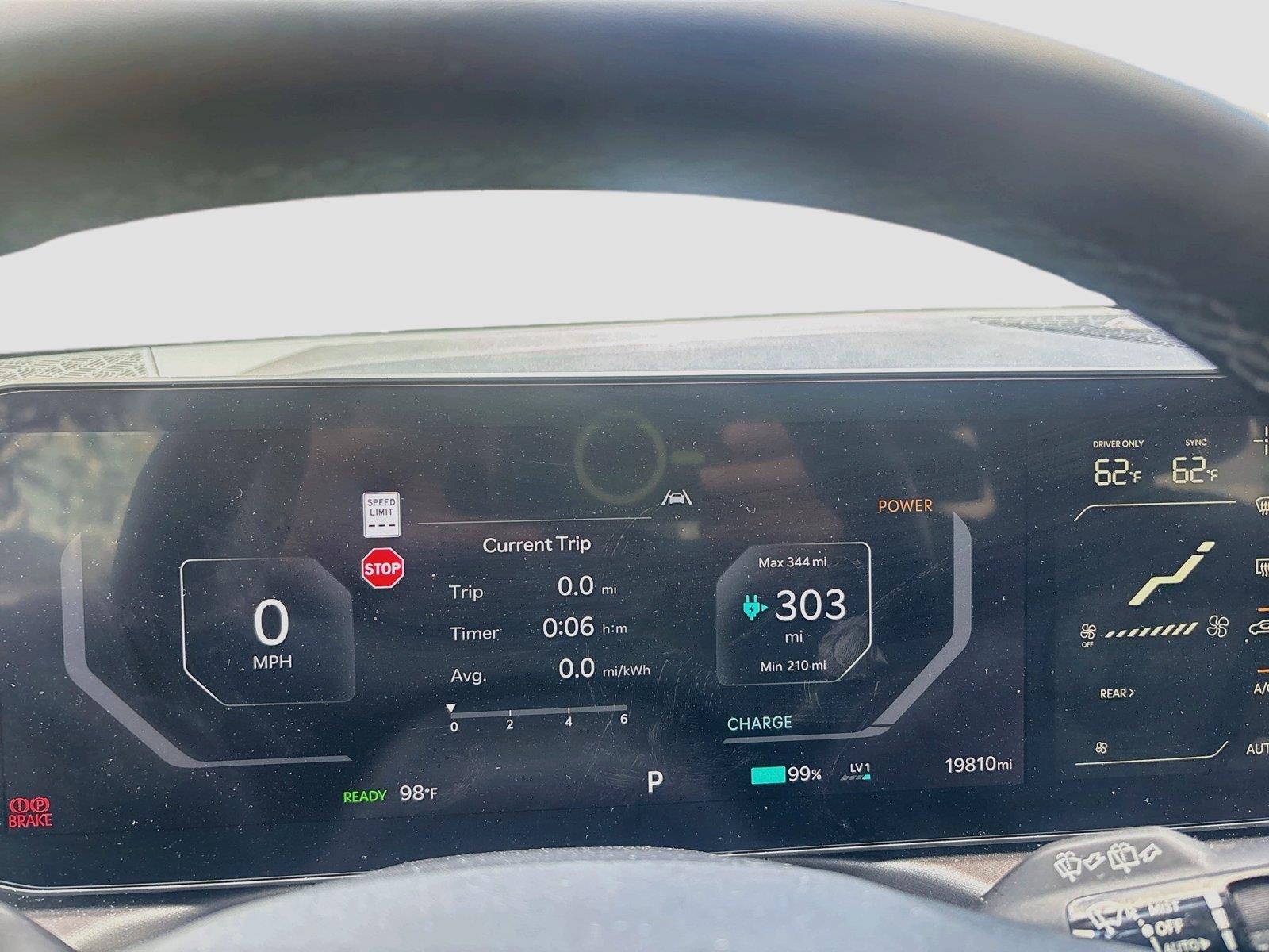 2024 Kia EV9 Light Long Range