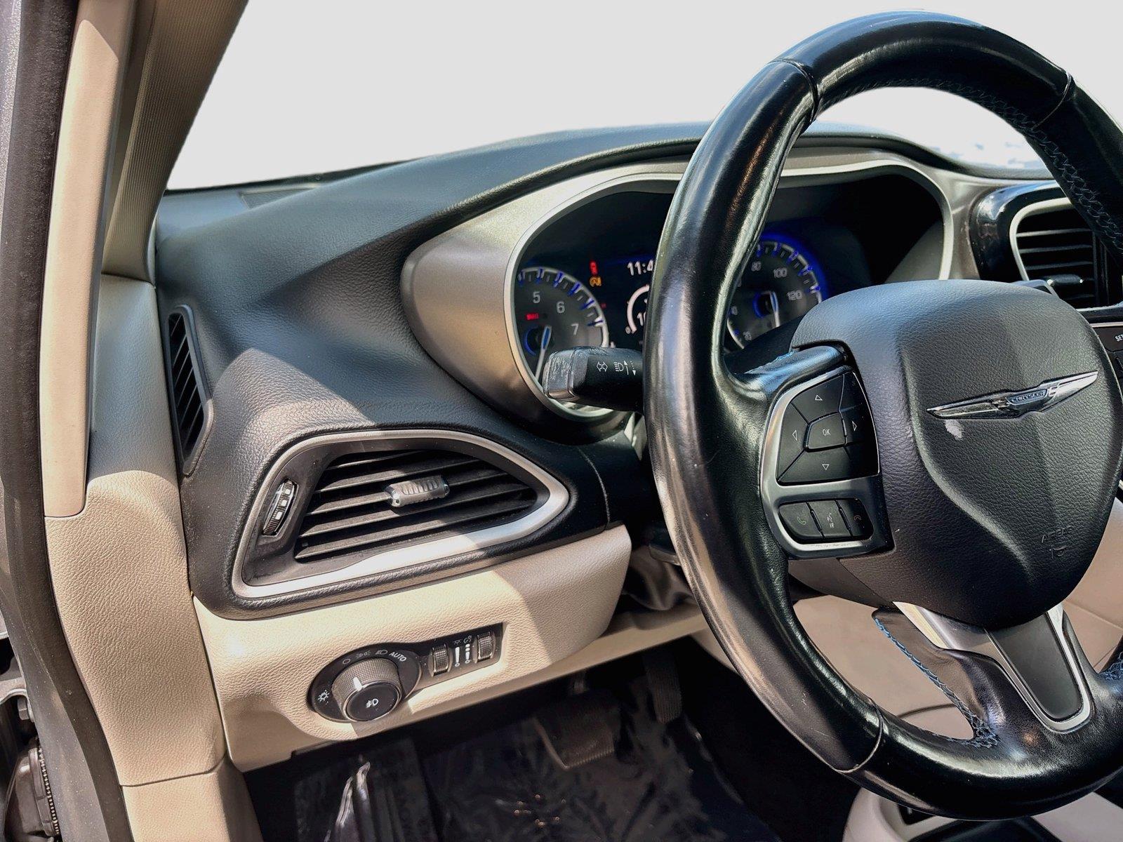 2021 Chrysler Pacifica Touring L