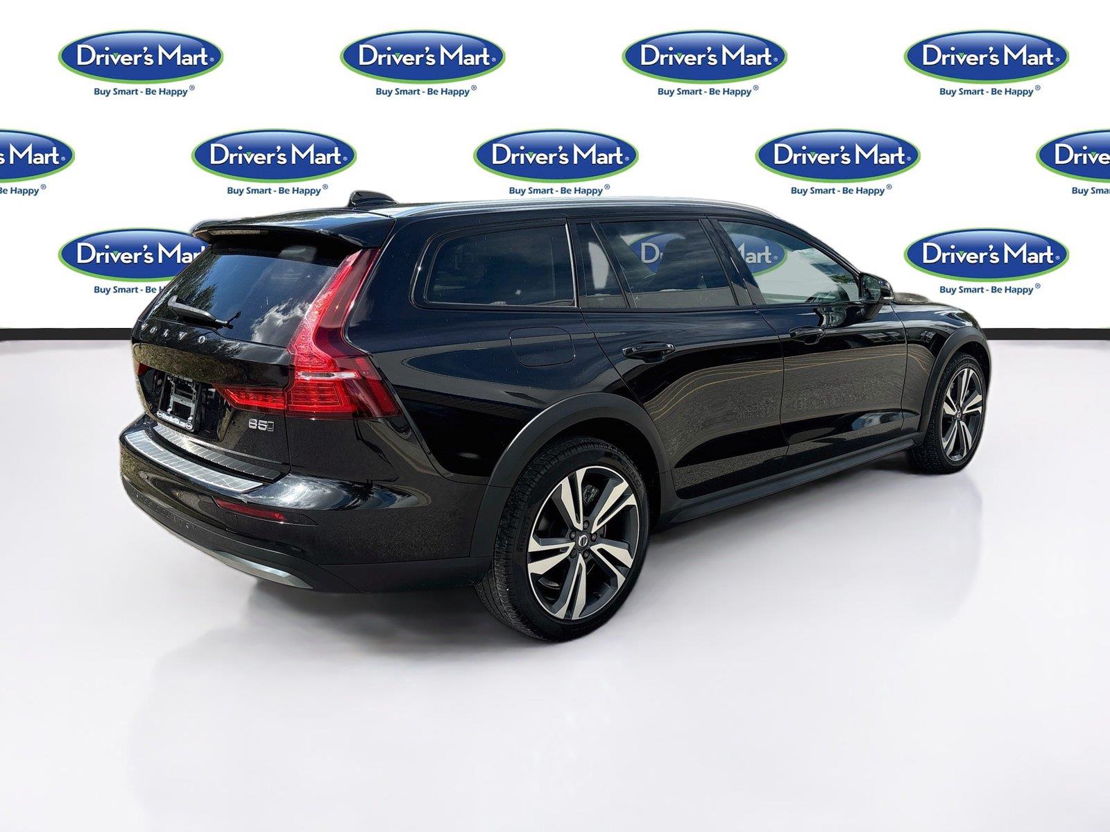 2025 VOLVO V60 CROSS COUNT