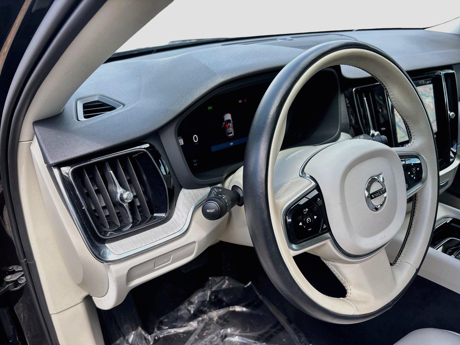 2025 VOLVO V60 CROSS COUNT