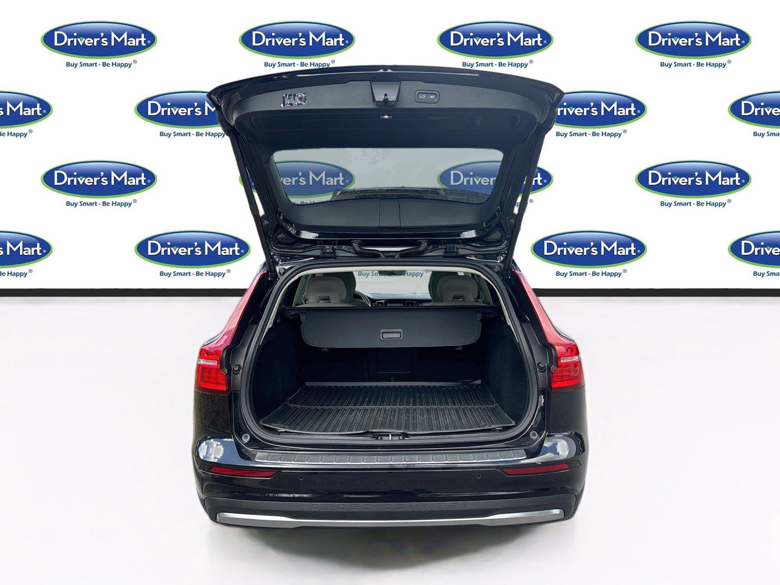 2025 VOLVO V60 CROSS COUNT