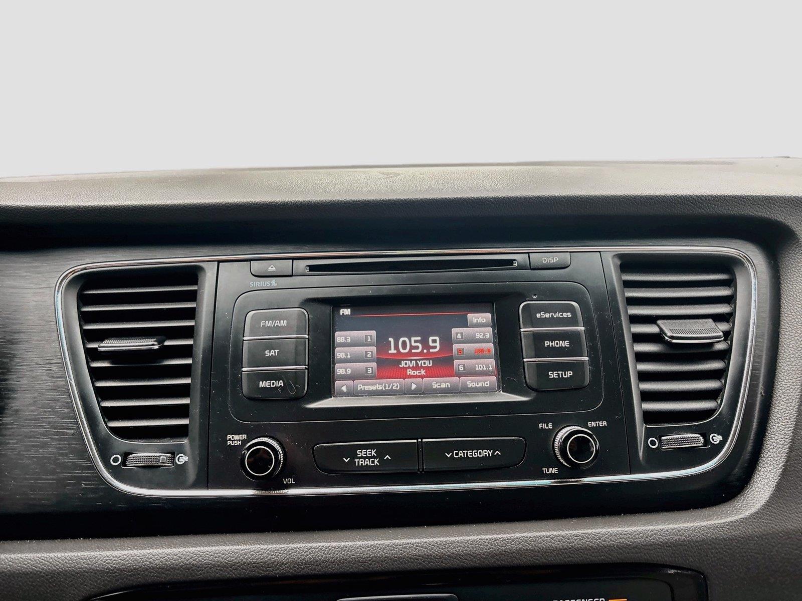 2016 Kia Sedona LX