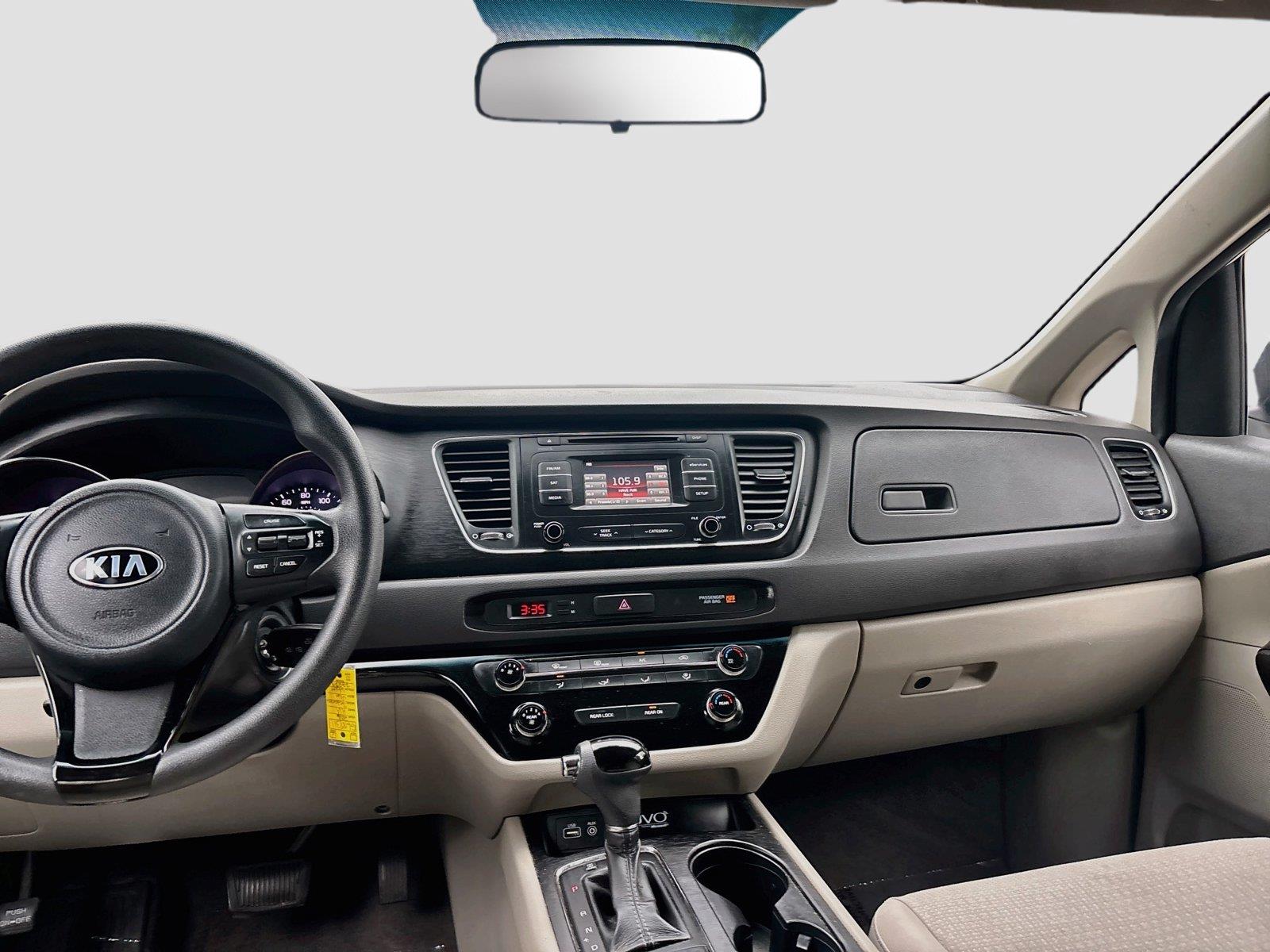 2016 Kia Sedona LX